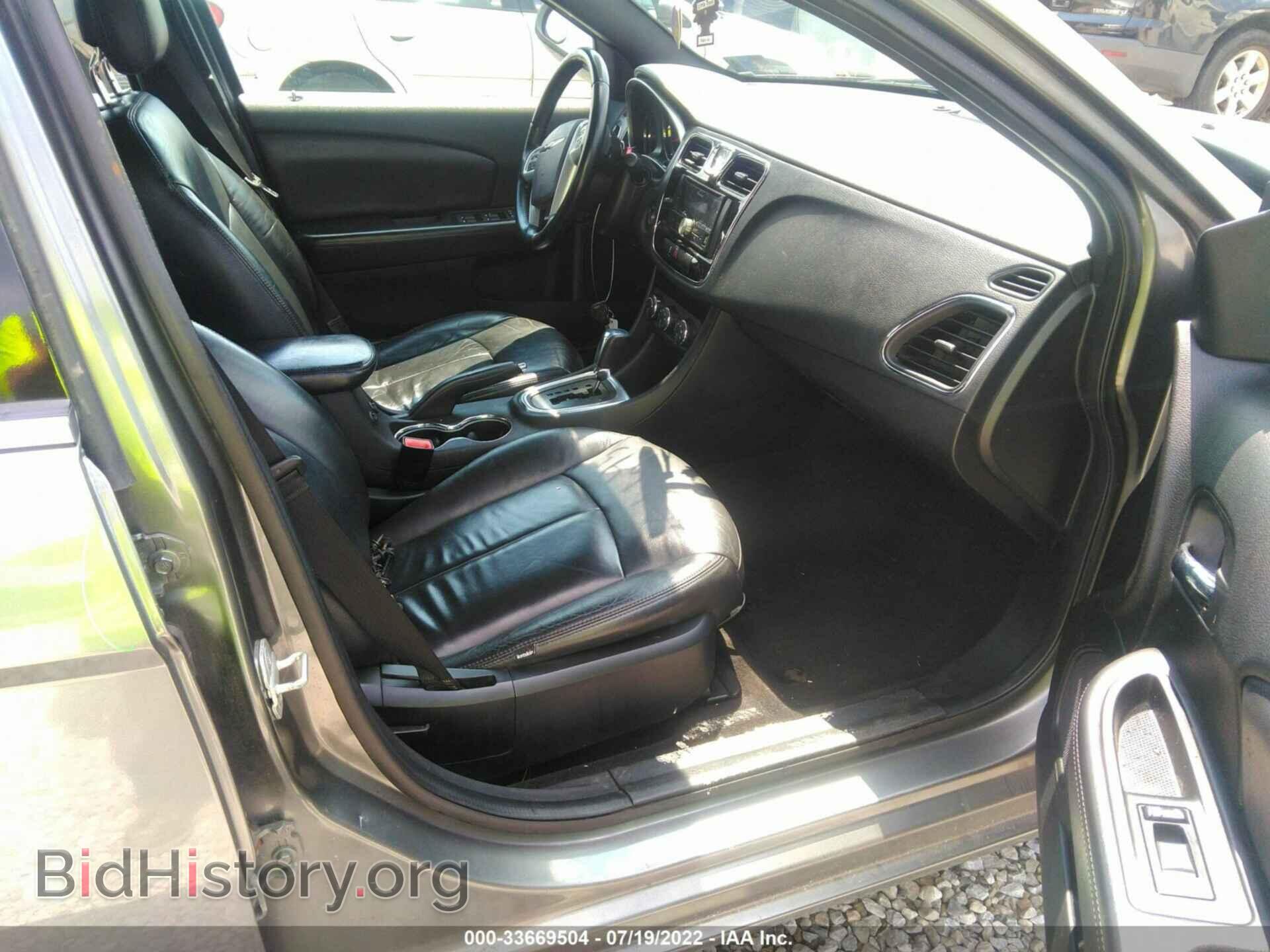 2012 CHRYSLER 200 - VIN: 1C3CCBBGXCN263697 - Фото 5