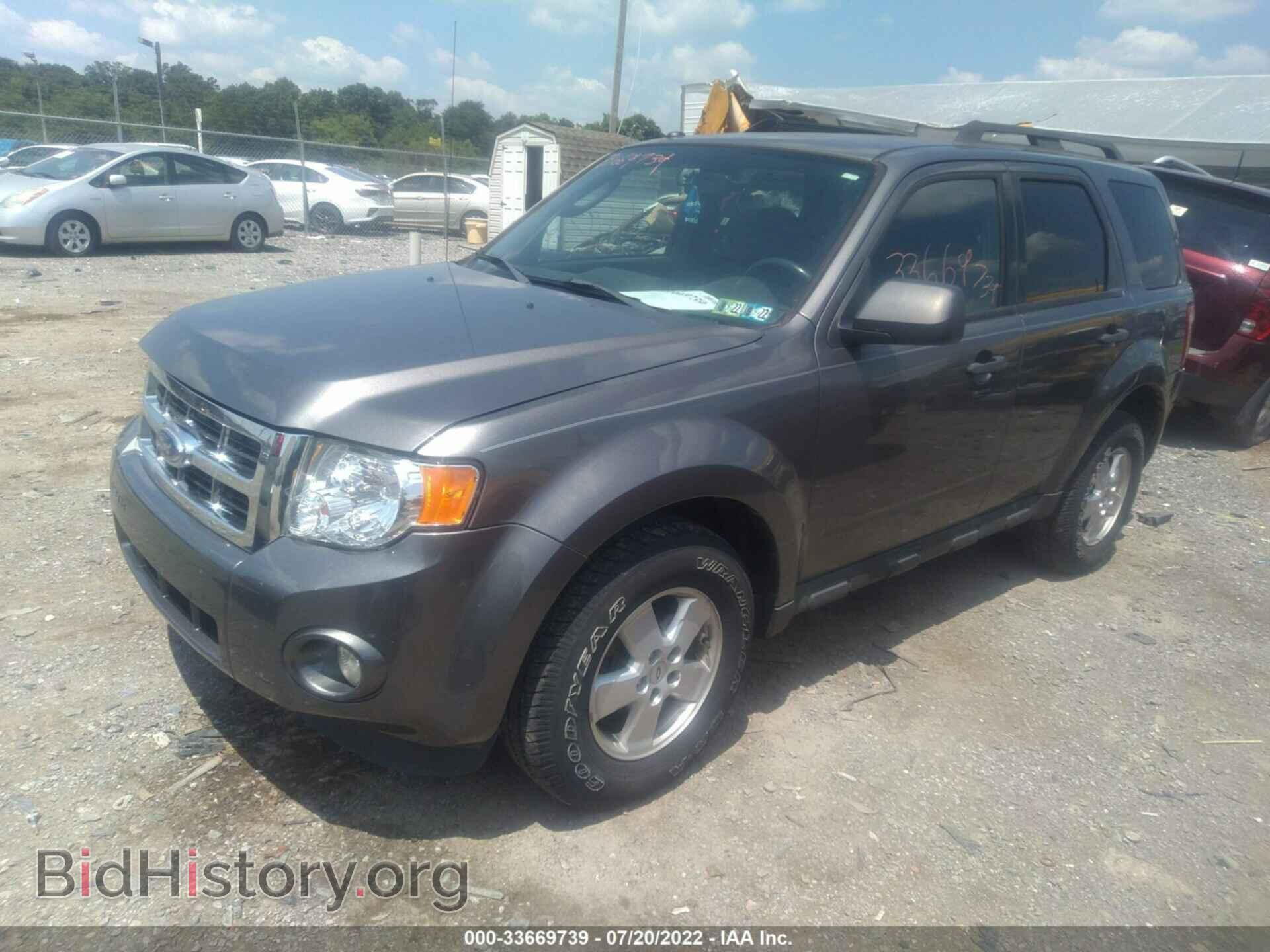 2011 FORD ESCAPE - VIN: 1FMCU9DG3BKA03751 - Фото 2