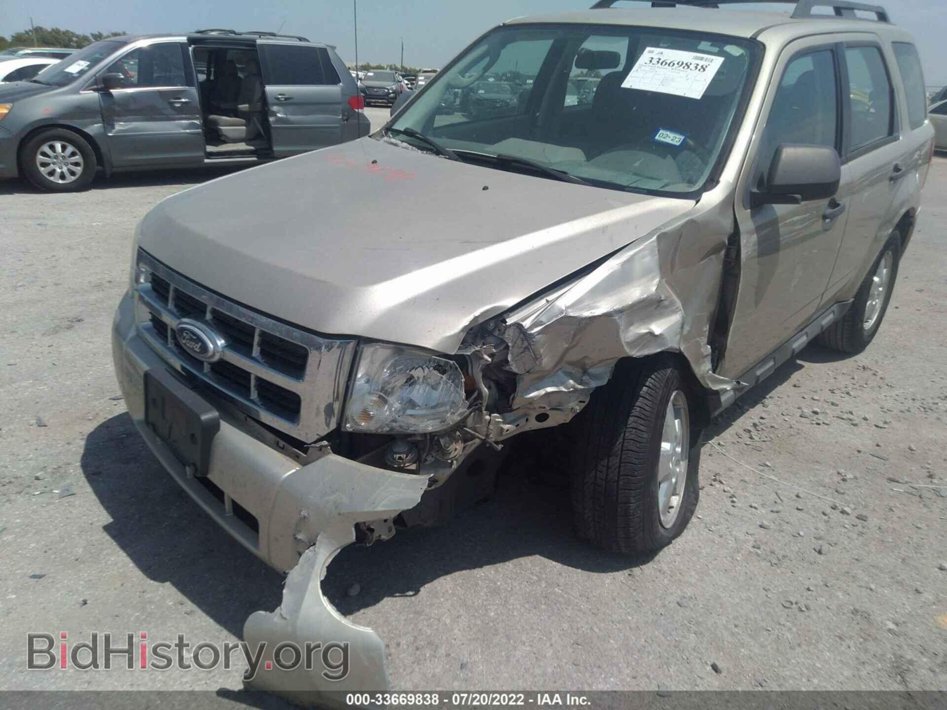 2010 FORD ESCAPE - VIN: 1FMCU0C70AKB65428 - Фото 6
