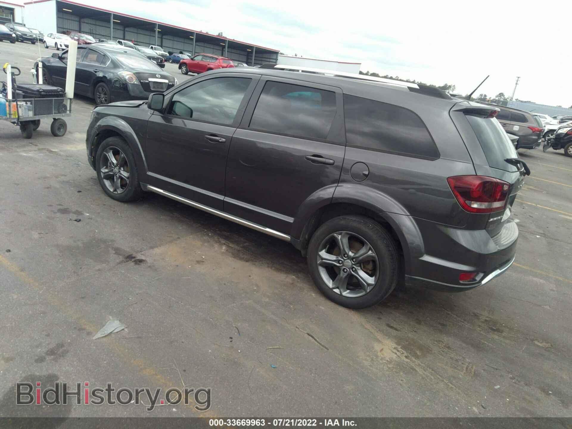 2017 DODGE JOURNEY - VIN: 3C4PDCGB6HT517068 - Фото 3
