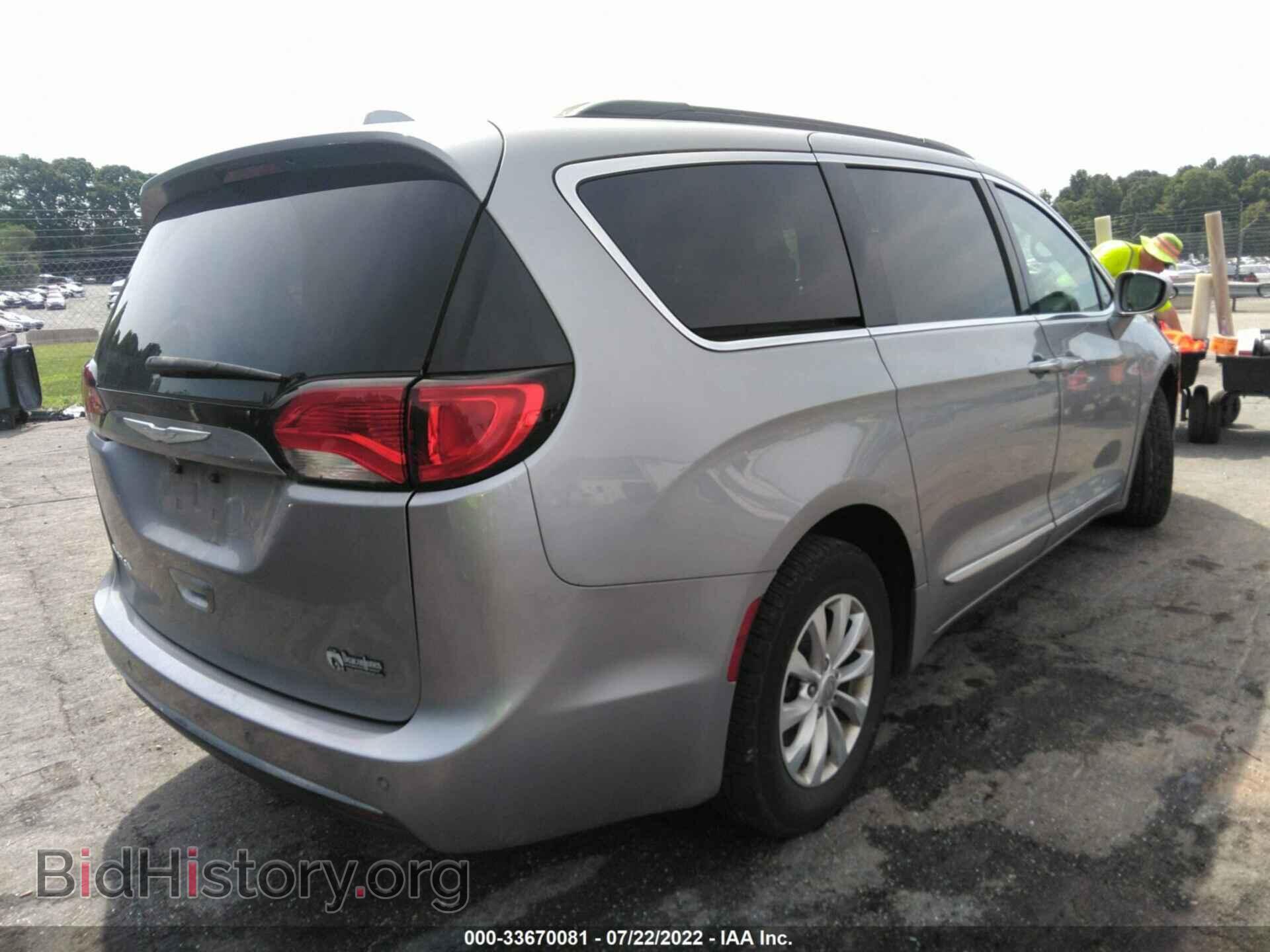2017 CHRYSLER PACIFICA - VIN: 2C4RC1BG7HR620828 - Фото 4