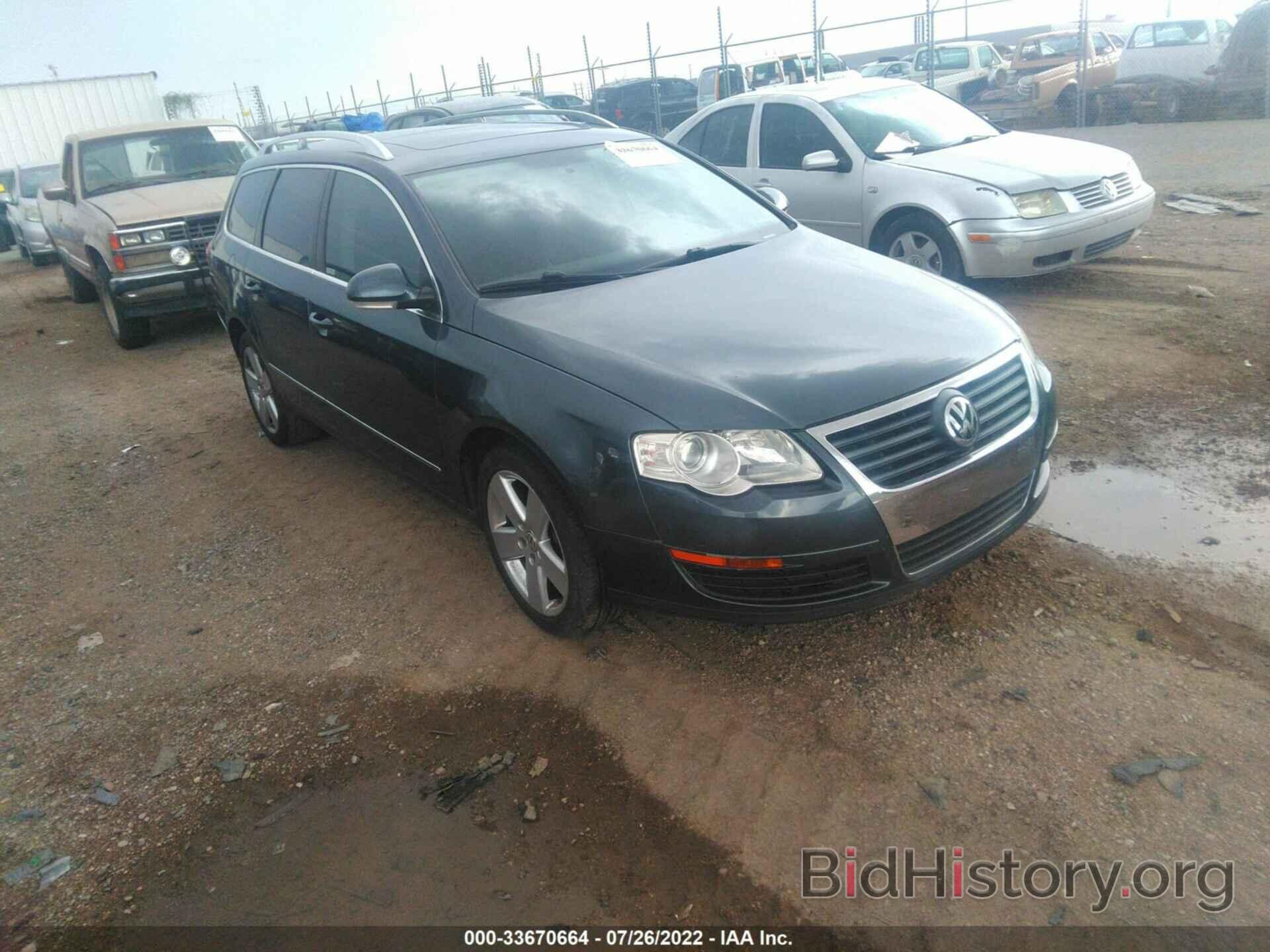 Photo WVWXK73C39E030438 - VOLKSWAGEN PASSAT WAGON 2009