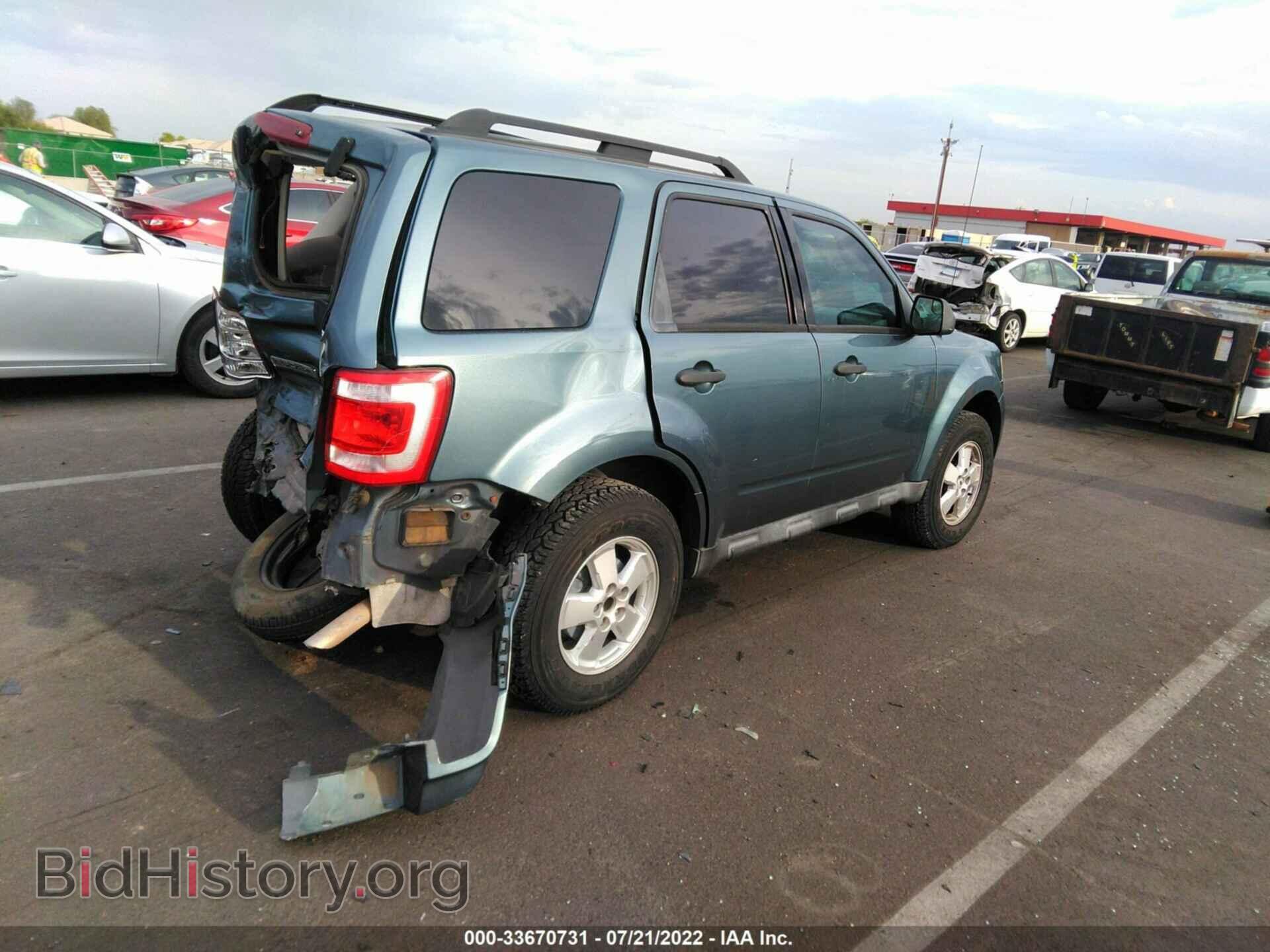 2010 FORD ESCAPE - VIN: 1FMCU0D72AKB28430 - Фото 4