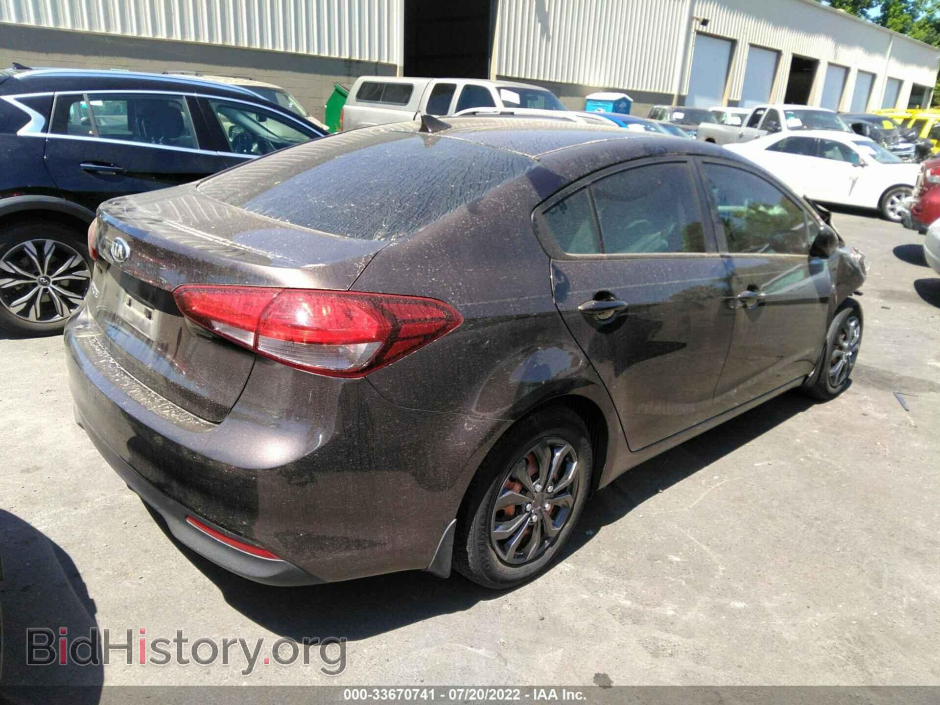 2017 KIA FORTE - VIN: 3KPFK4A77HE157308 - Фото 4