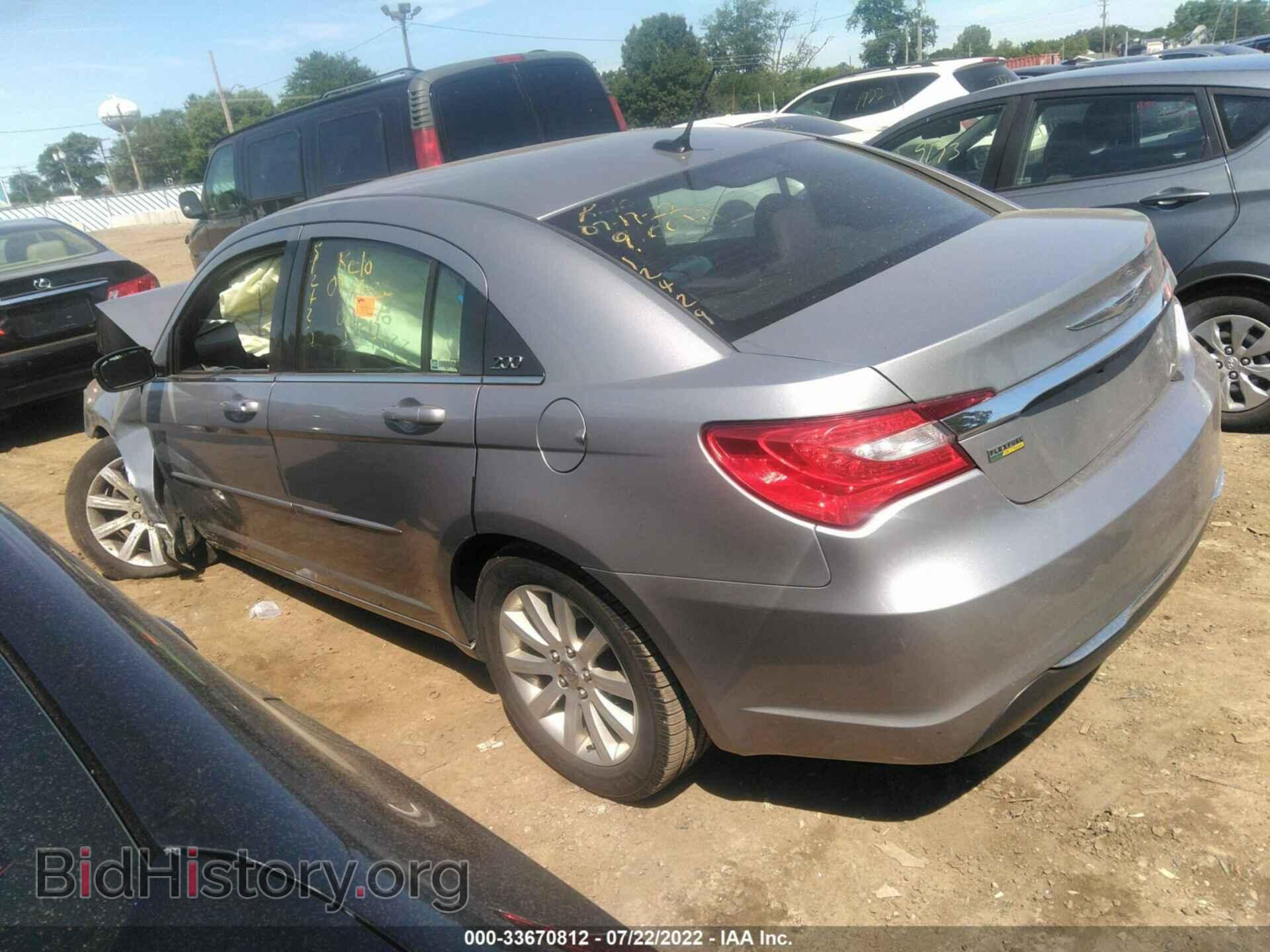 2013 CHRYSLER 200 - VIN: 1C3CCBBG7DN703862 - Photo 3