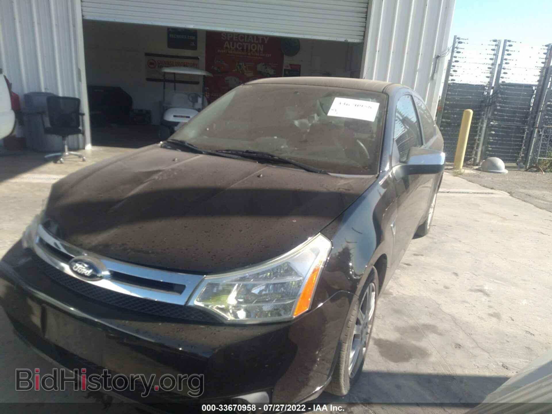 2008 FORD FOCUS - VIN: 1FAHP33N08W141575 - Фото 2