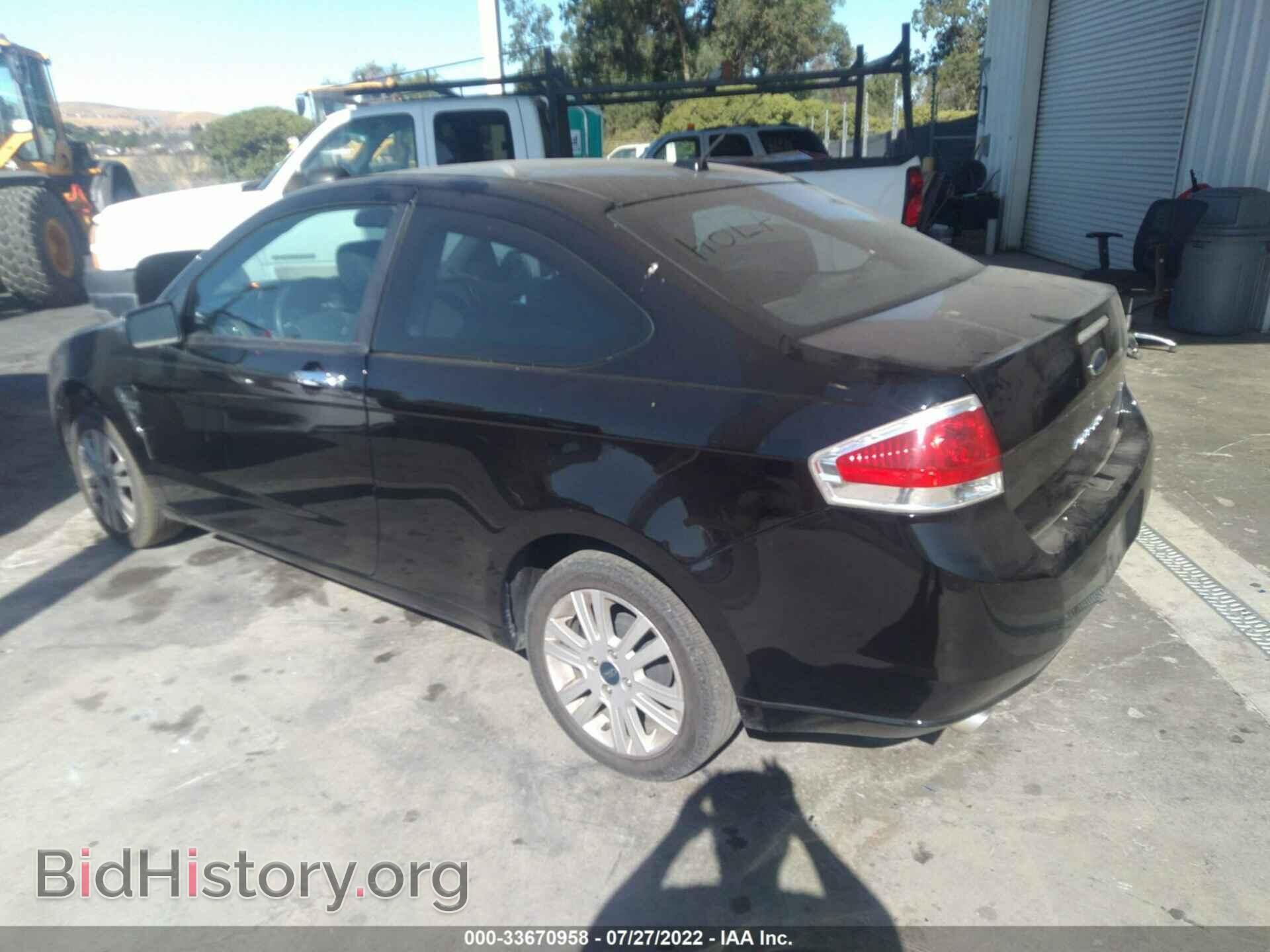 2008 FORD FOCUS - VIN: 1FAHP33N08W141575 - Фото 3