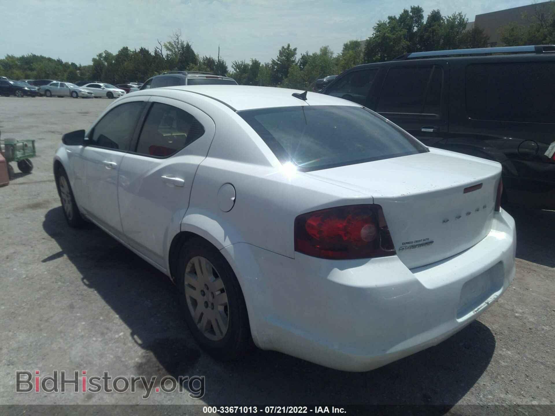 2011 DODGE AVENGER - VIN: 1B3BD4FB1BN579231 - Фото 3