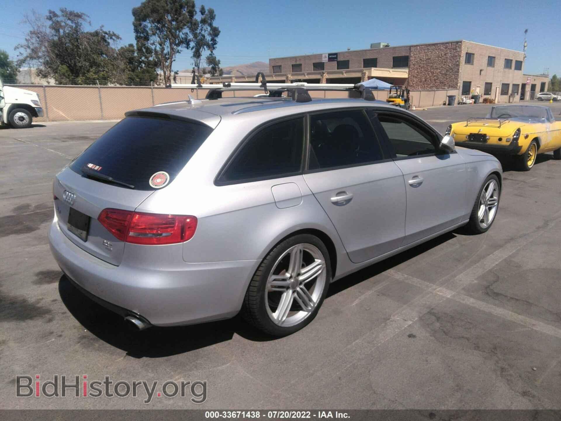 2010 AUDI A4 - VIN: WAUSFAFL5AA124496 - Фото 4