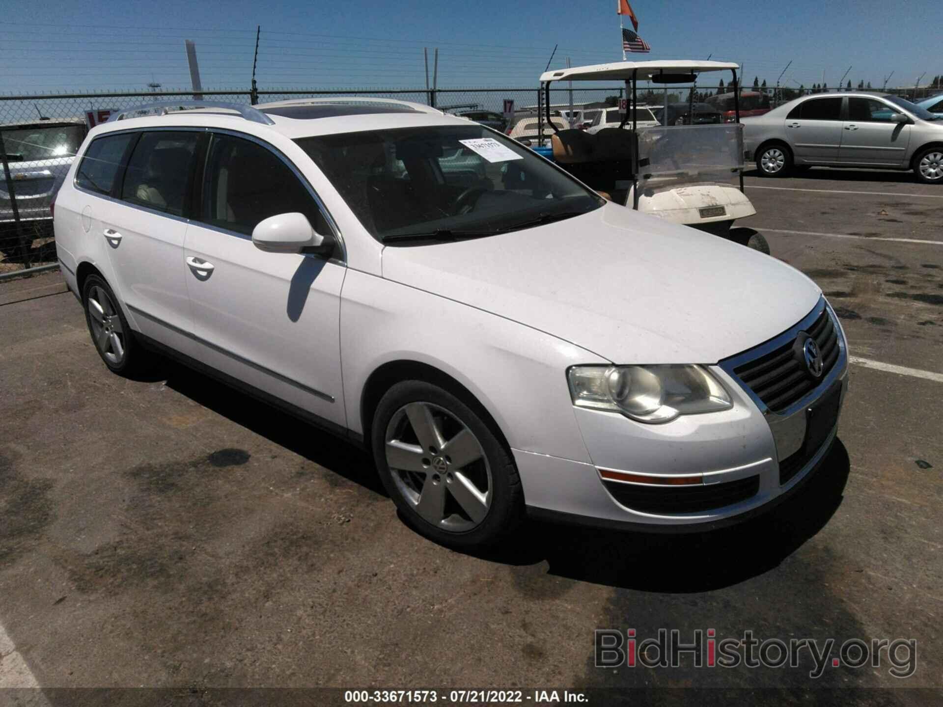 Photo WVWXK93C09E067670 - VOLKSWAGEN PASSAT WAGON 2009