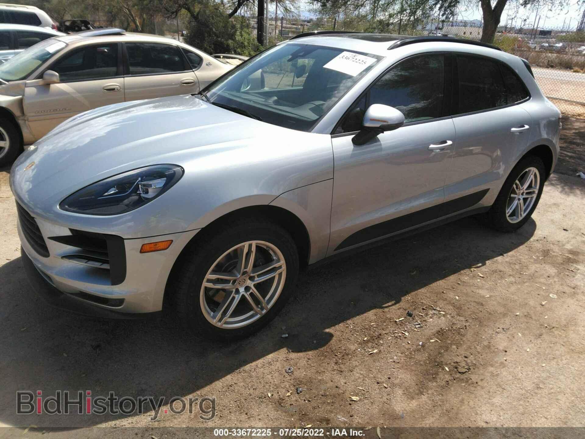 2020 PORSCHE MACAN - VIN: WP1AA2A5XLLB02754 - Фото 2