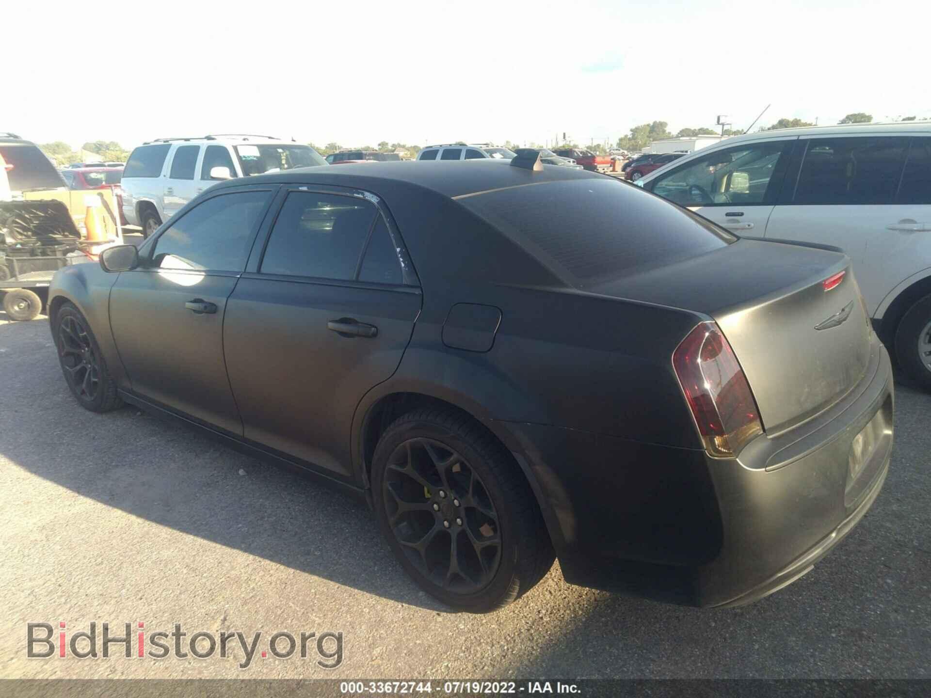2017 CHRYSLER 300 - VIN: 2C3CCABG8HH565368 - Фото 3