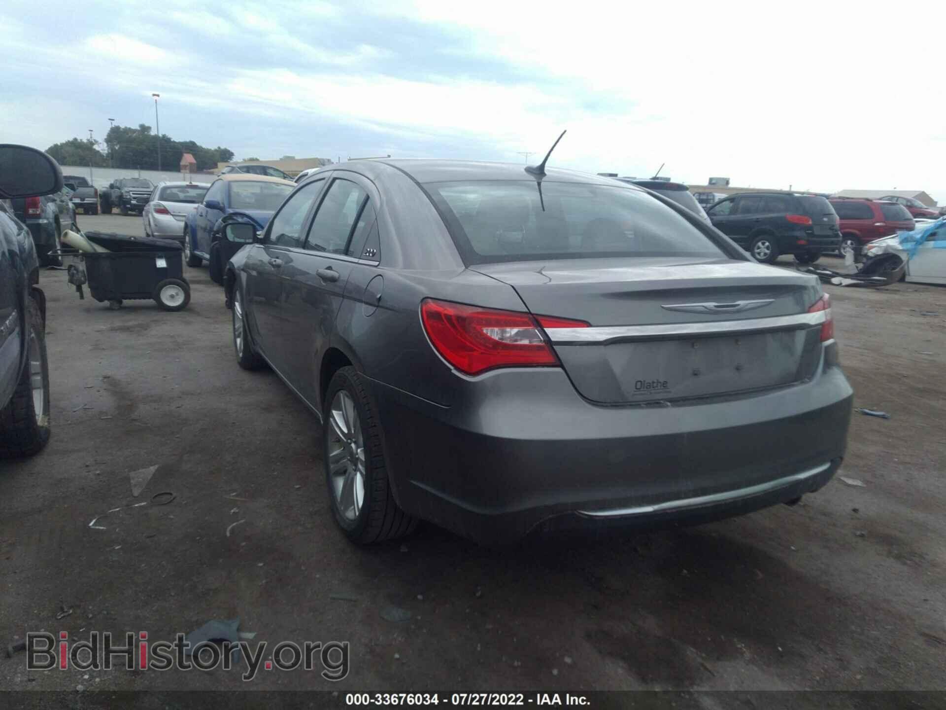 2011 CHRYSLER 200 - VIN: 1C3BC1FB5BN614955 - Фото 3