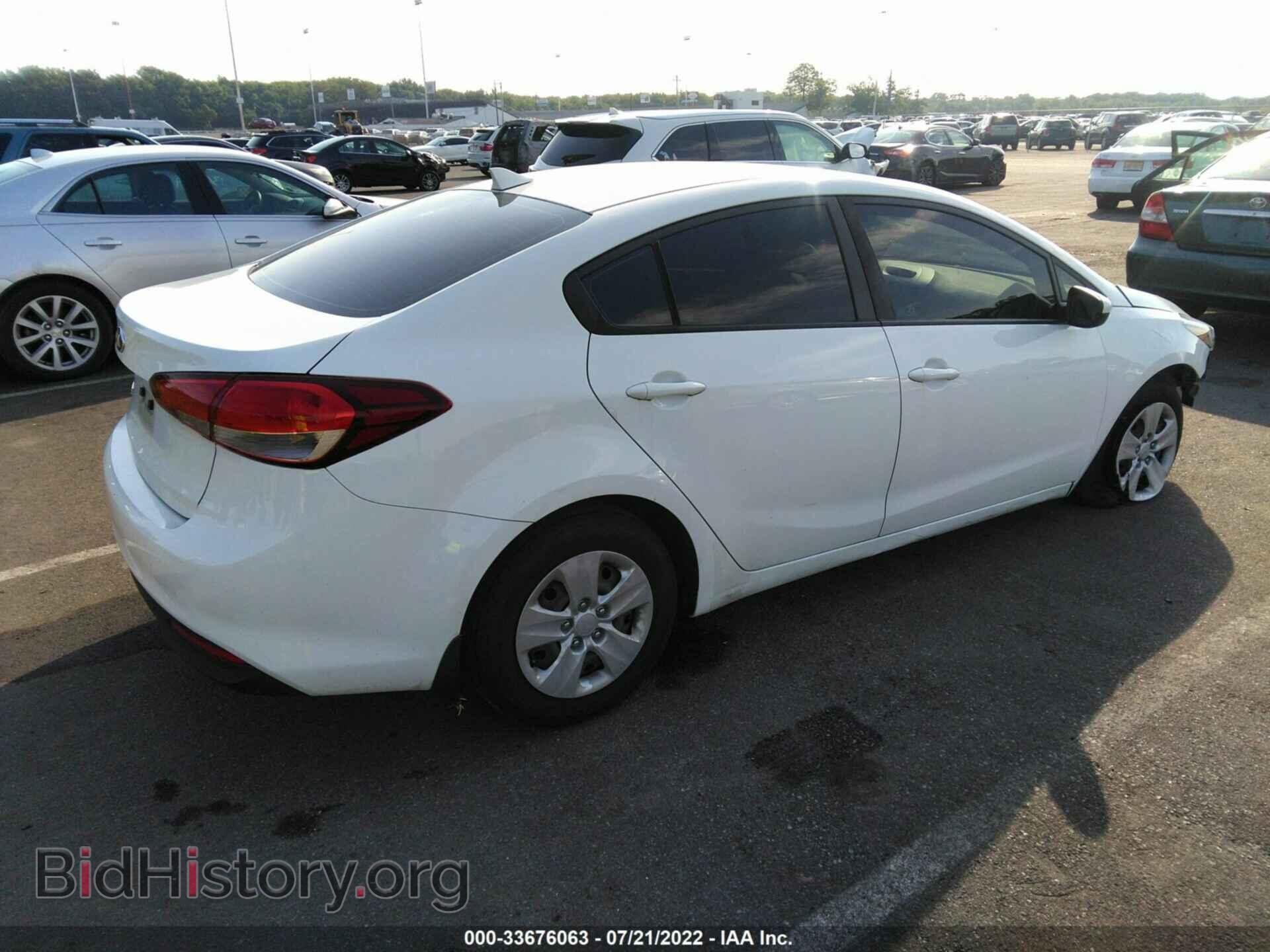 2017 KIA FORTE - VIN: 3KPFK4A75HE080535 - Фото 4