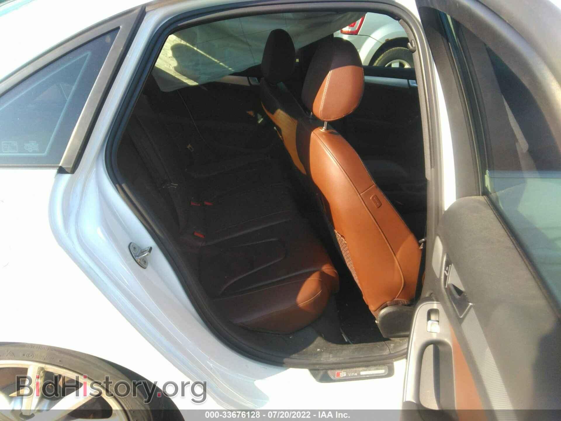 2015 AUDI A4 - VIN: WAUFFAFL0FN018247 - Фото 8