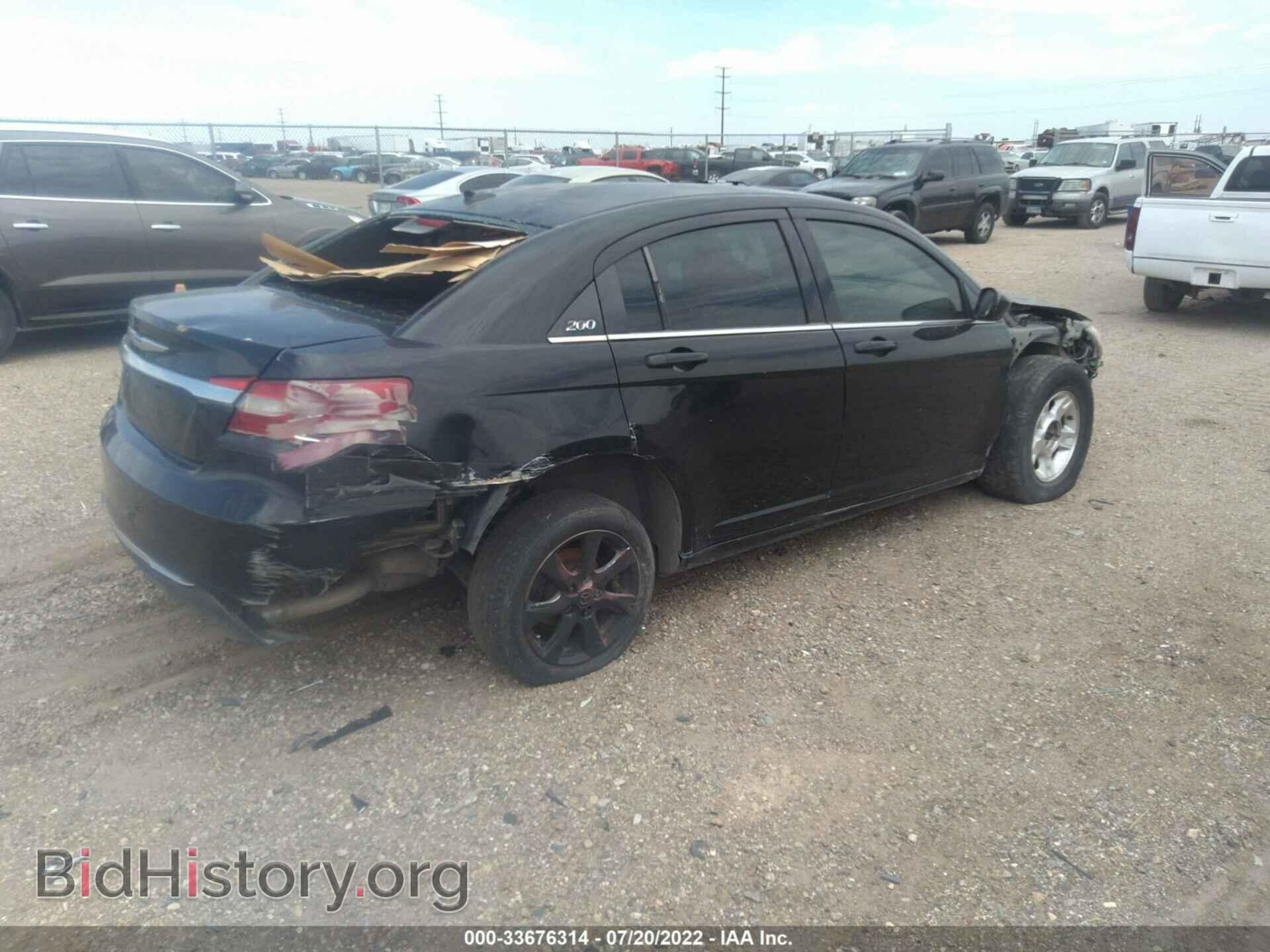 2013 CHRYSLER 200 - VIN: 1C3CCBBG1DN527925 - Фото 4