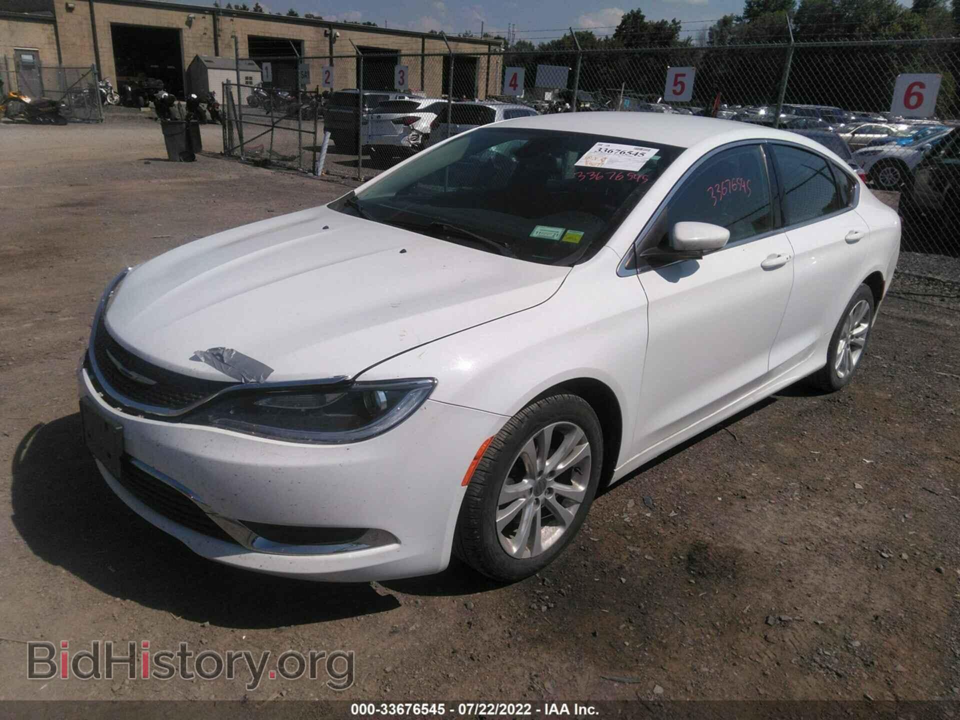 2015 CHRYSLER 200 - VIN: 1C3CCCAB7FN574486 - Фото 2