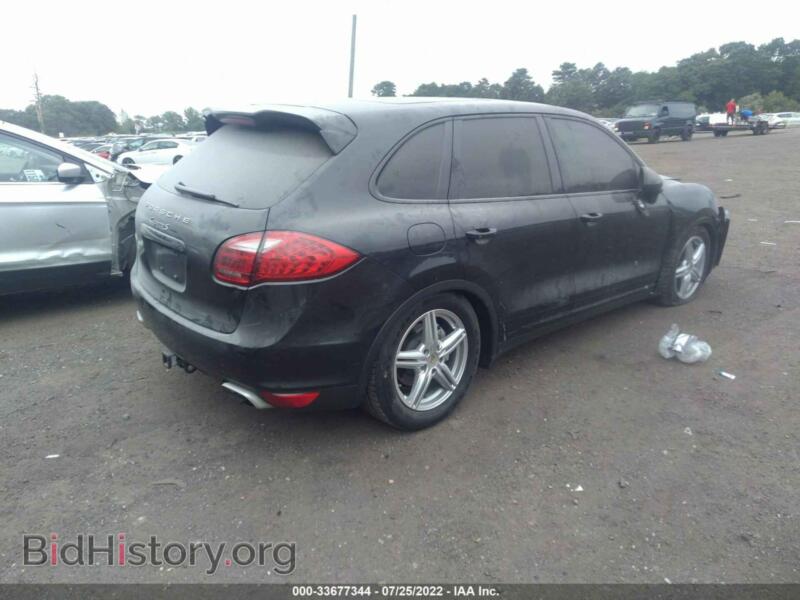 2012 Porsche CAYENNE (VIN WP1AB2A29CLA49659) — photo 4 of 11