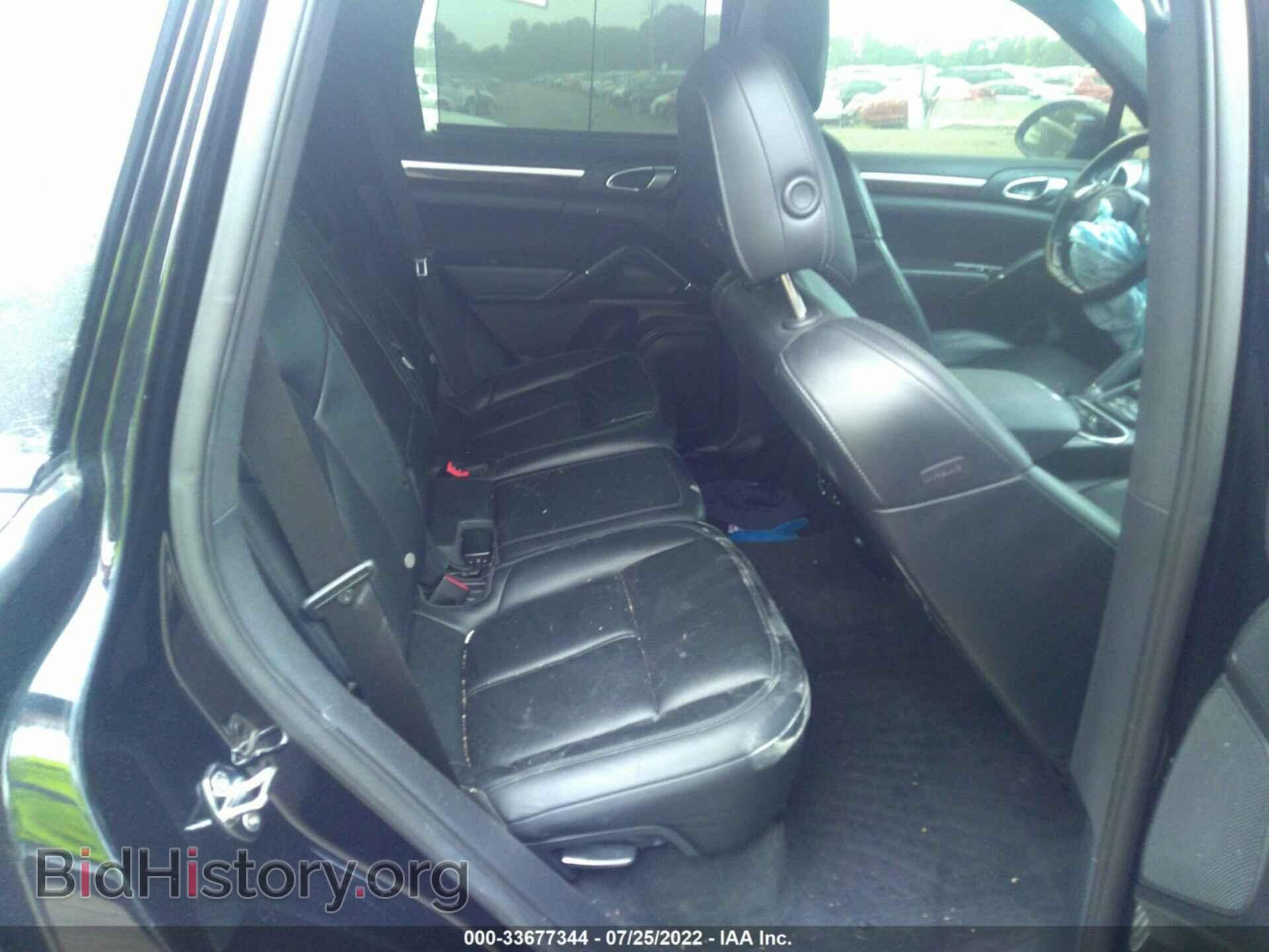 2012 PORSCHE CAYENNE - VIN: WP1AB2A29CLA49659 - Фото 8