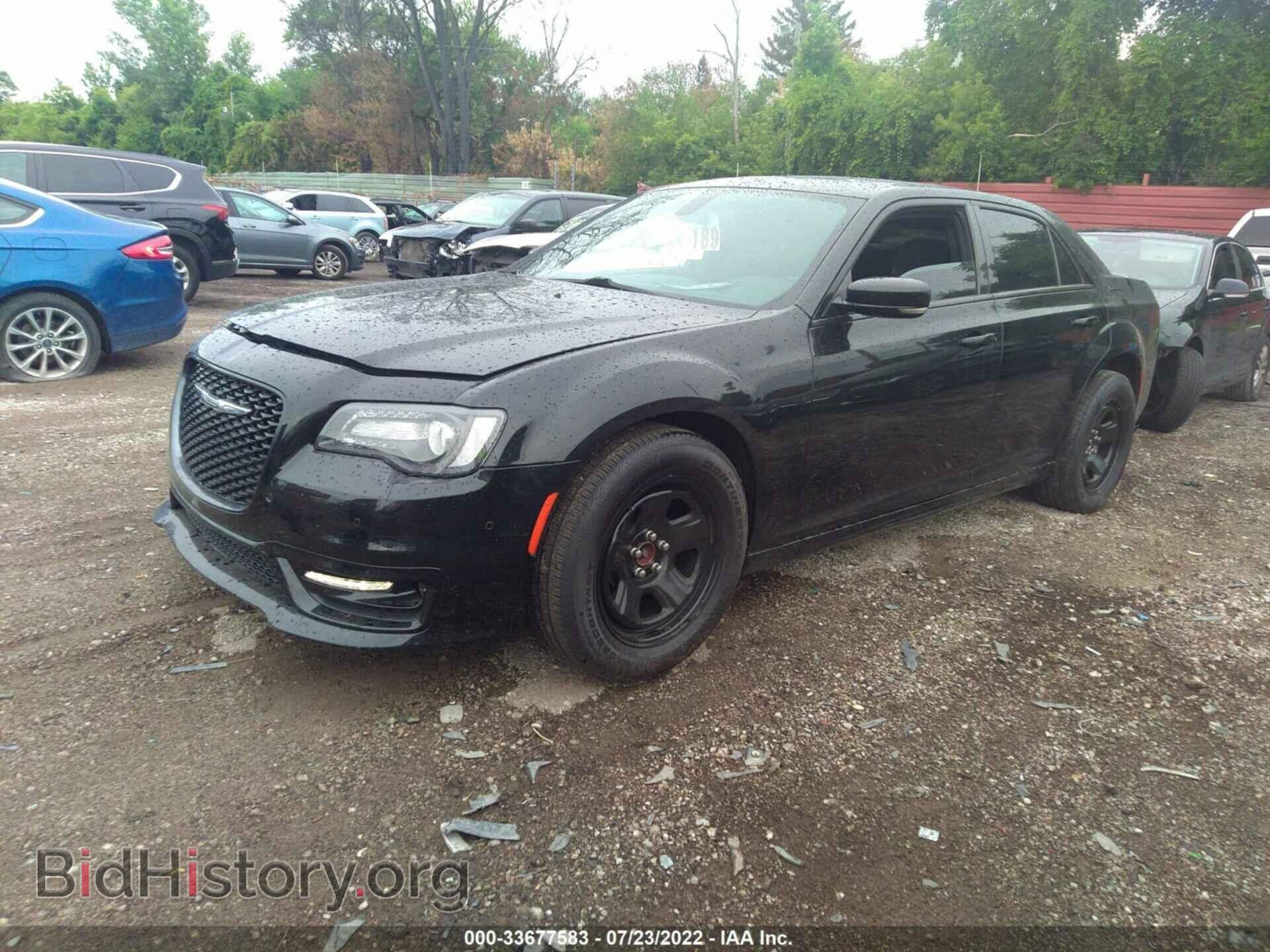2017 CHRYSLER 300 - VIN: 2C3CCAGG1HH631106 - Фото 2