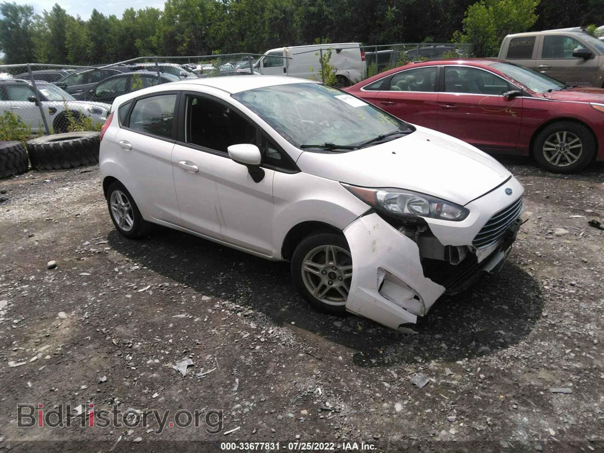 Photo 3FADP4EJ3HM169496 - FORD FIESTA 2017