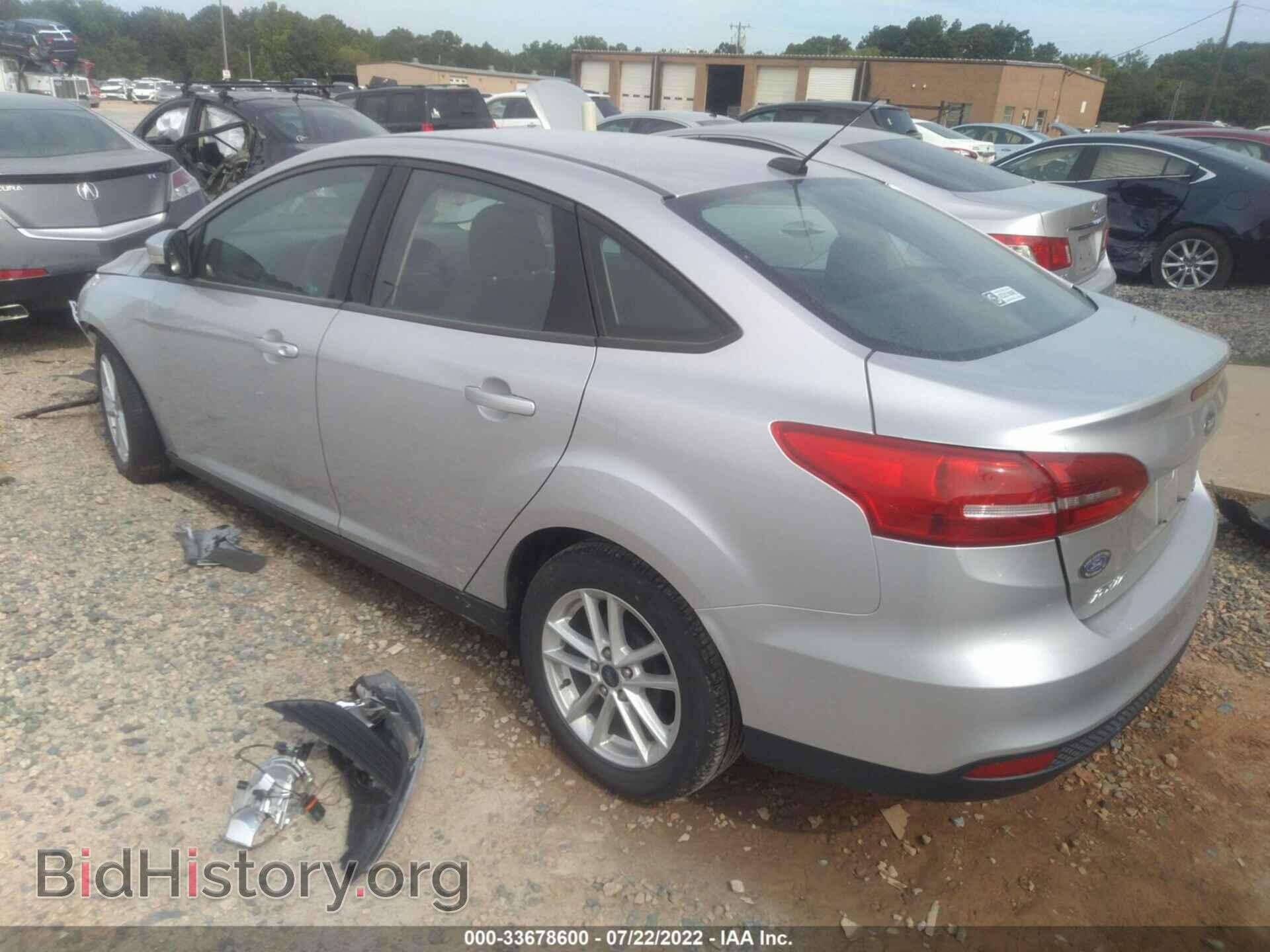 2017 FORD FOCUS - VIN: 1FADP3F24HL215128 - Фото 3