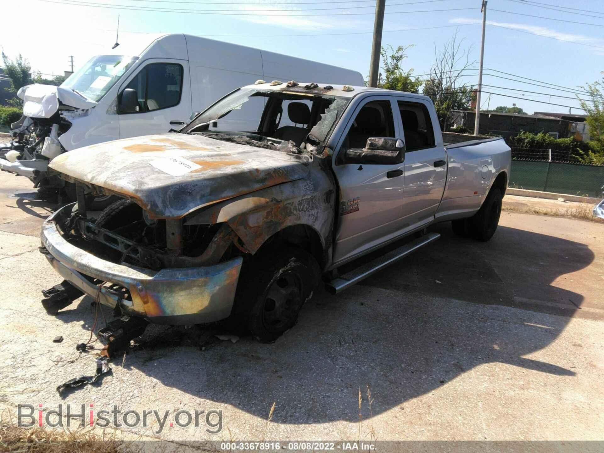 2014 RAM 3500 - VIN: 3C63RRGJ8EG268536 - Фото 2