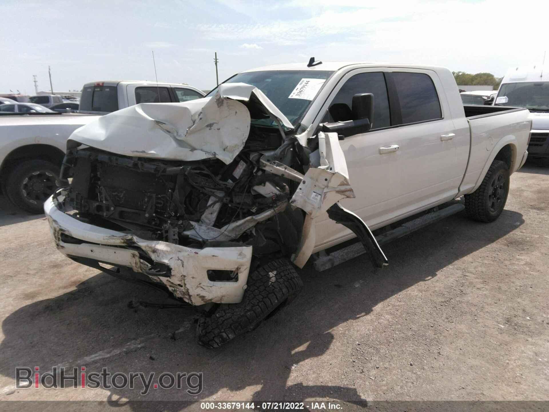 2017 RAM 2500 - VIN: 3C6UR5NJ2HG763528 - Photo 2