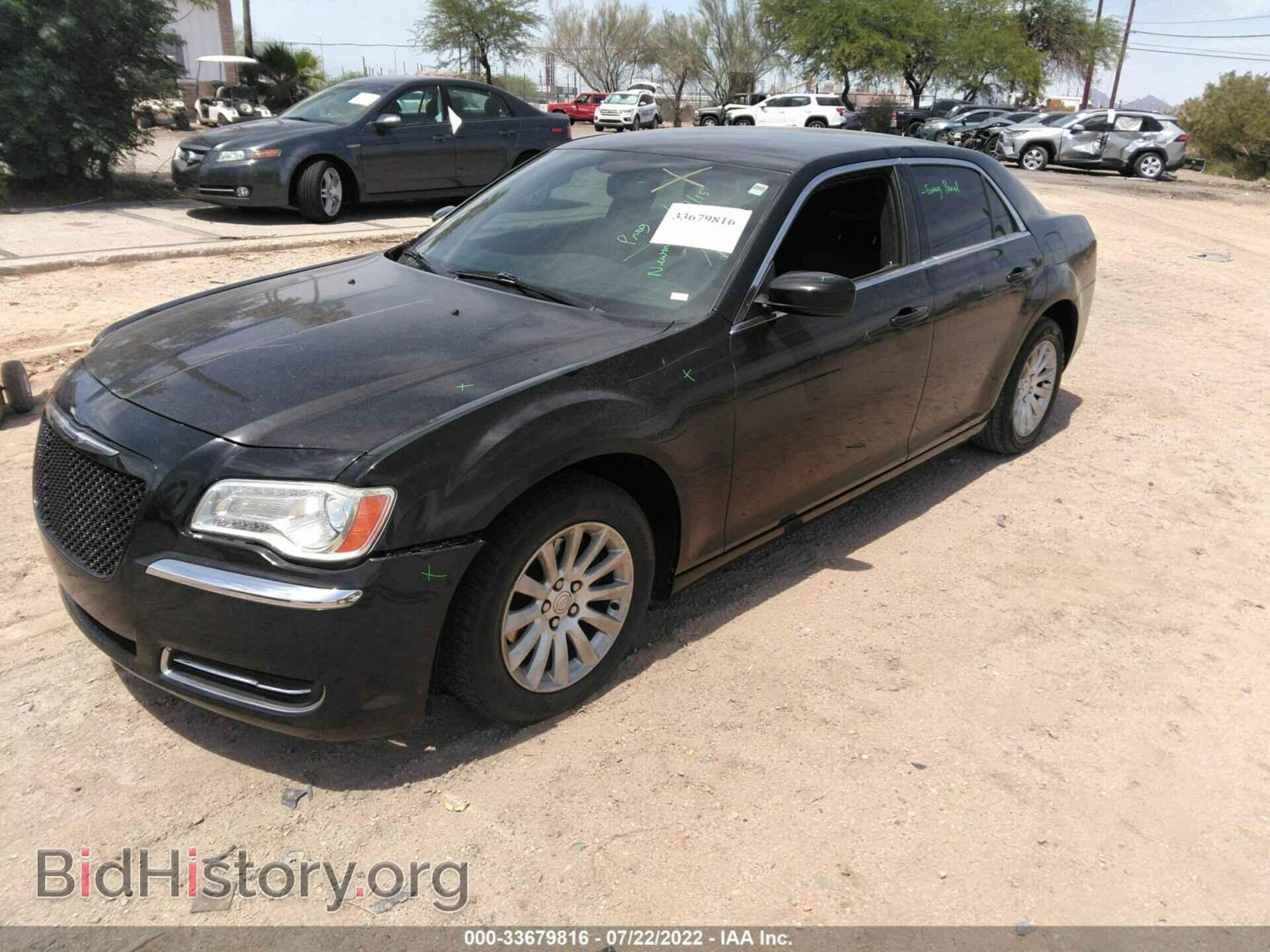2014 CHRYSLER 300 - VIN: 2C3CCAAG0EH135783 - Photo 2