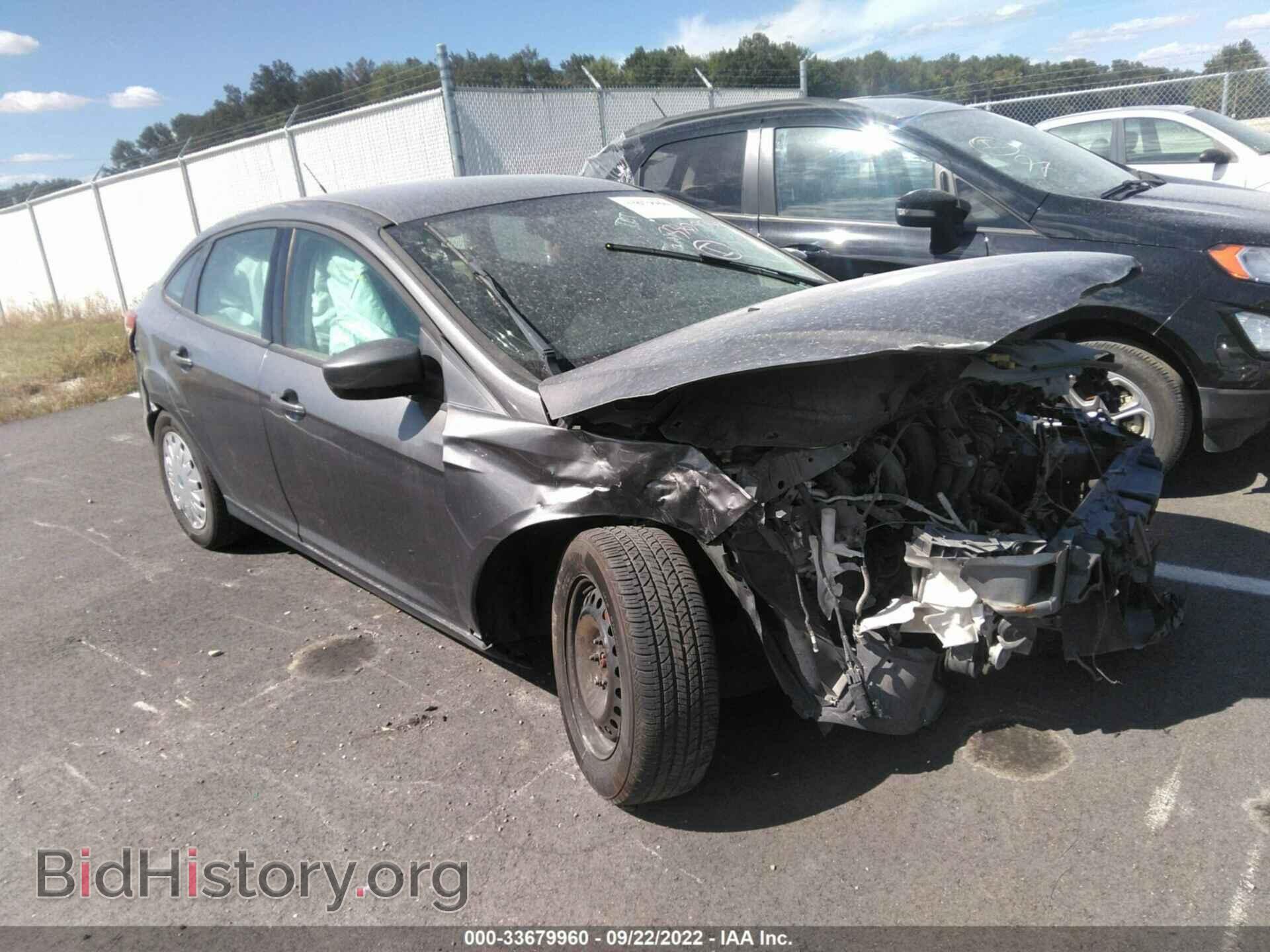 Photo 1FAHP3F24CL139694 - FORD FOCUS 2012