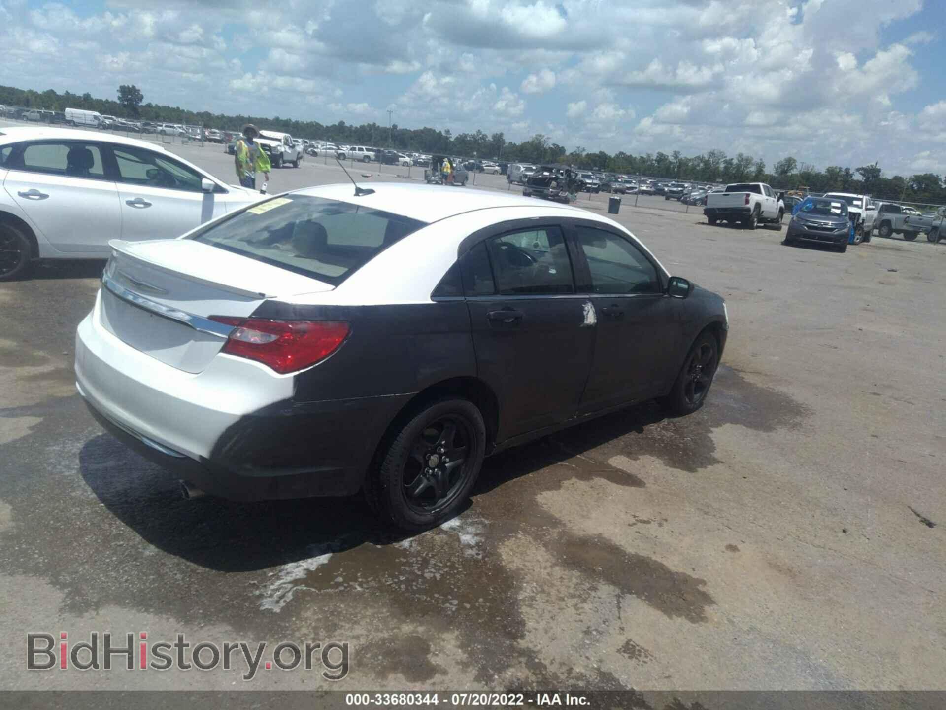 2013 CHRYSLER 200 - VIN: 1C3CCBBB5DN600413 - Photo 4
