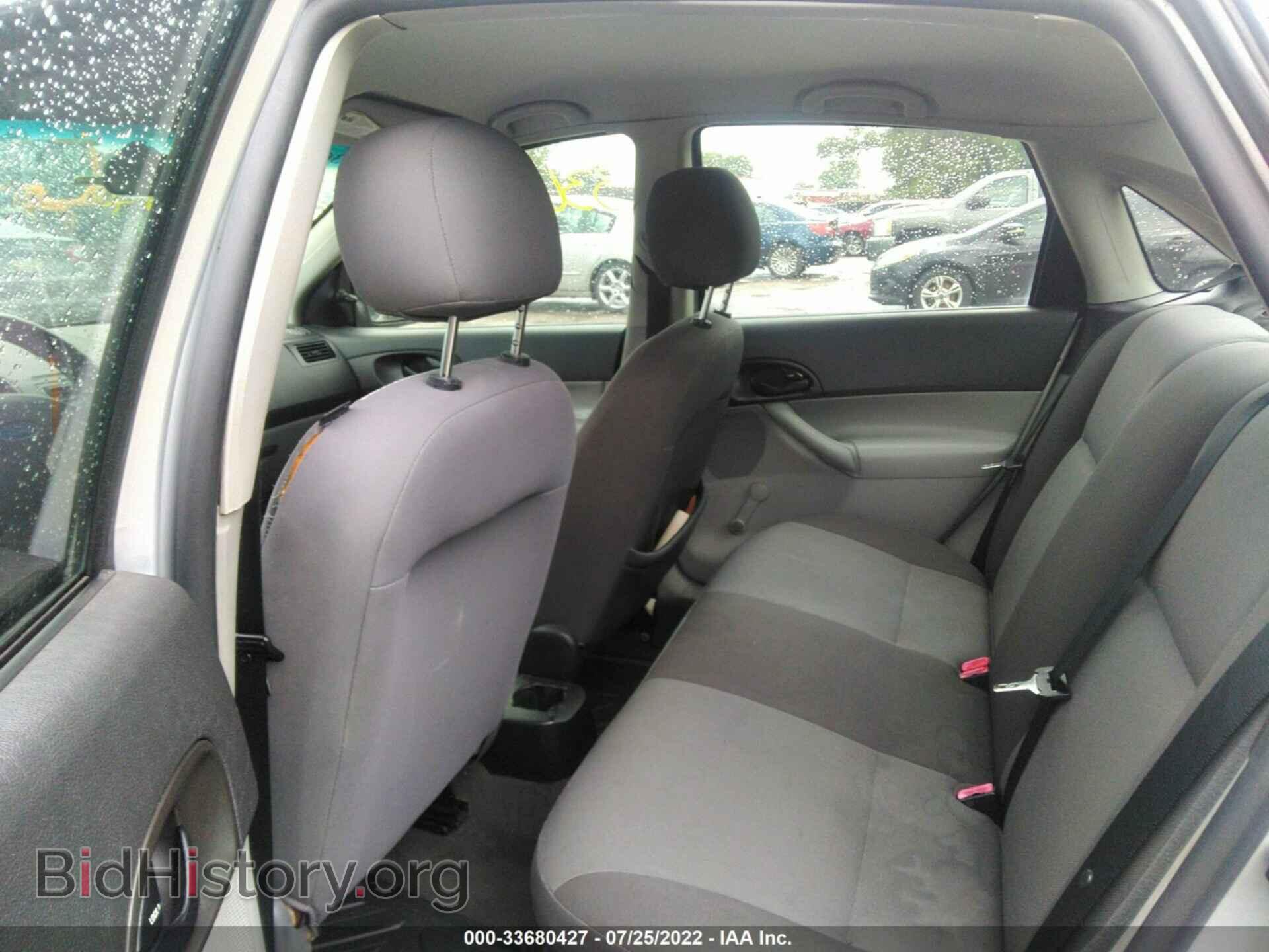 2007 FORD FOCUS - VIN: 1FAFP34N07W210737 - Фото 8