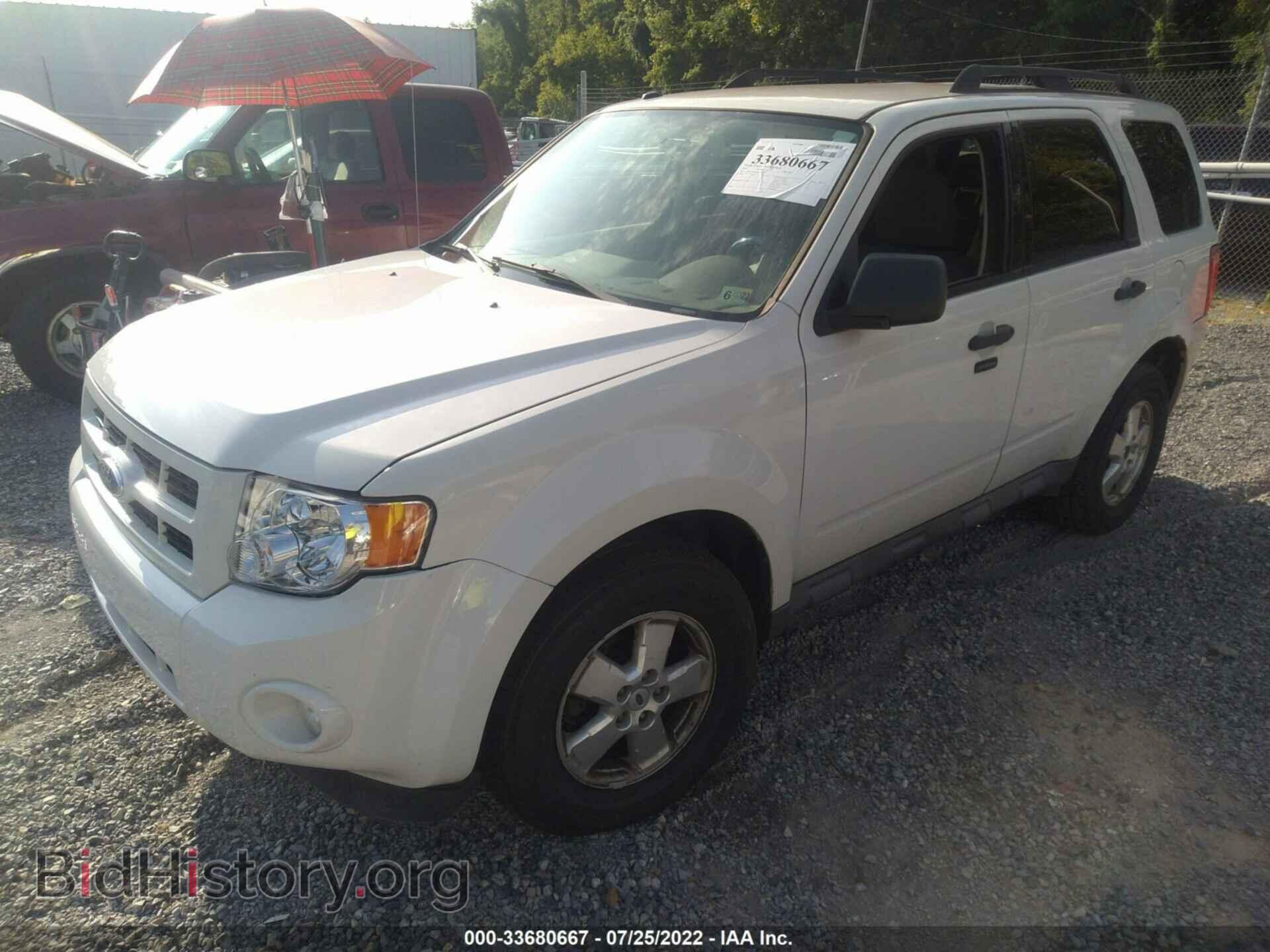 2009 FORD ESCAPE - VIN: 1FMCU93G69KB19134 - Фото 2