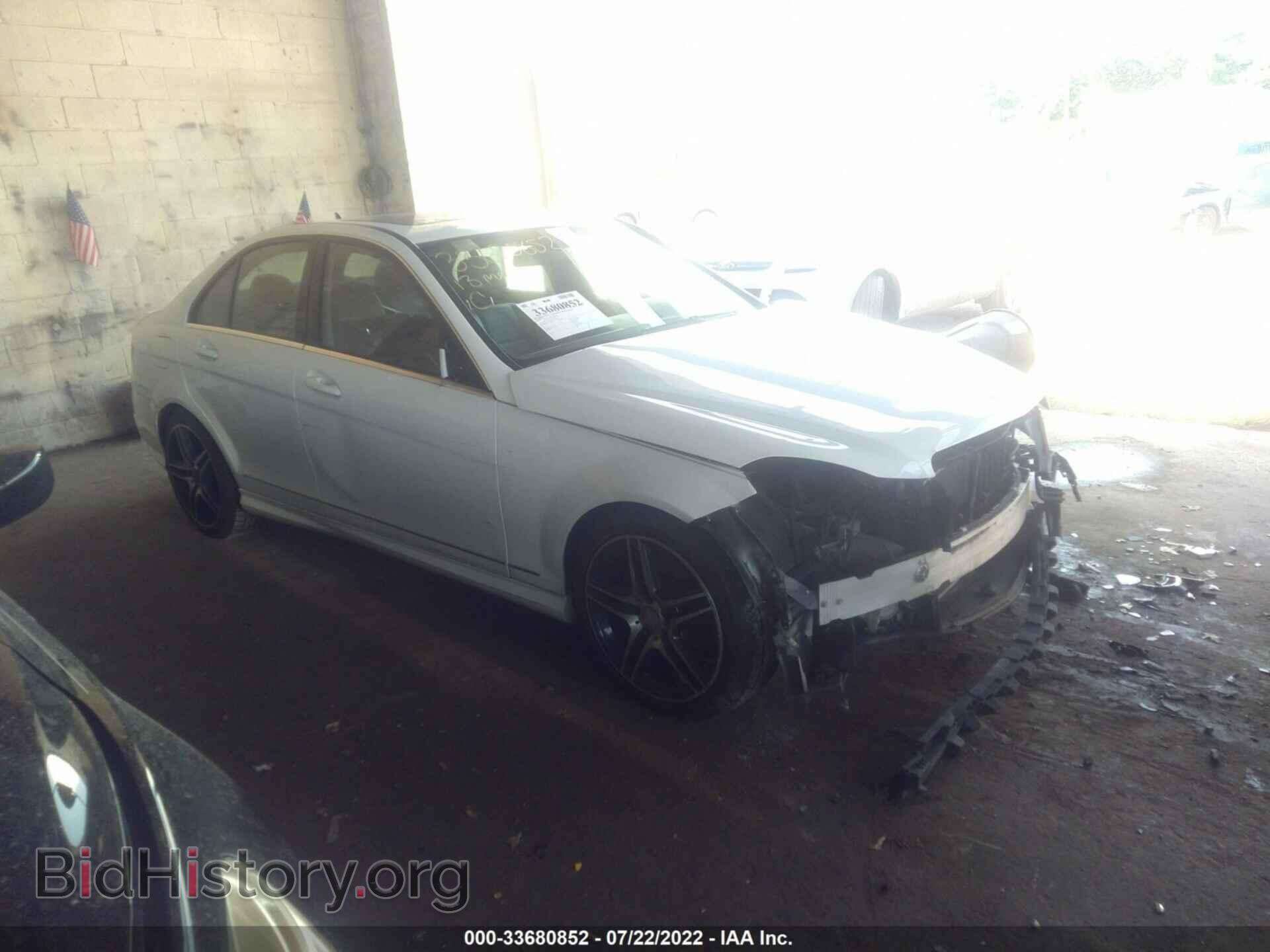 Фотография WDDGF8AB0DR260952 - MERCEDES-BENZ C-CLASS 2013