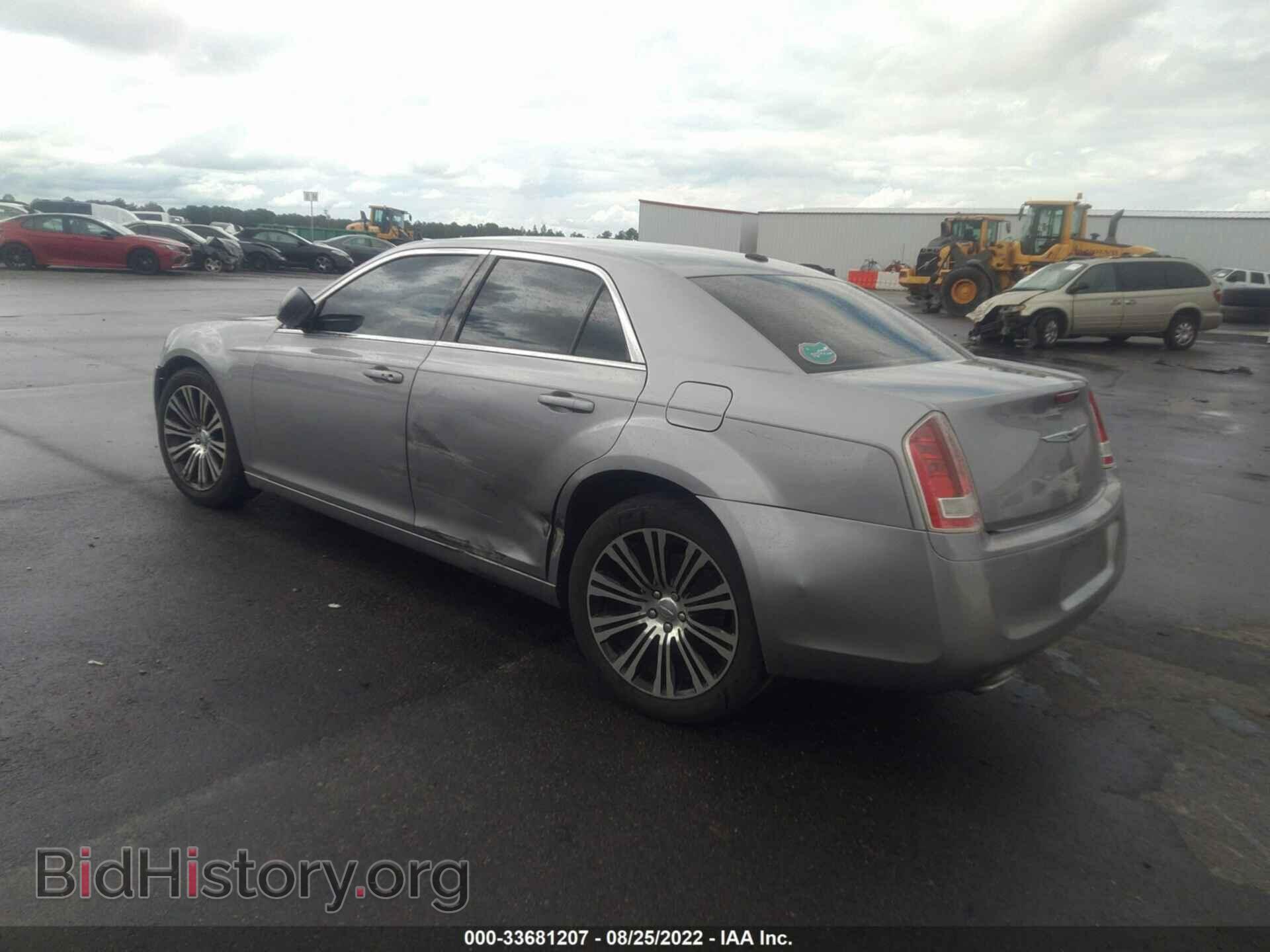 2014 CHRYSLER 300 - VIN: 2C3CCABG8EH136033 - Фото 3