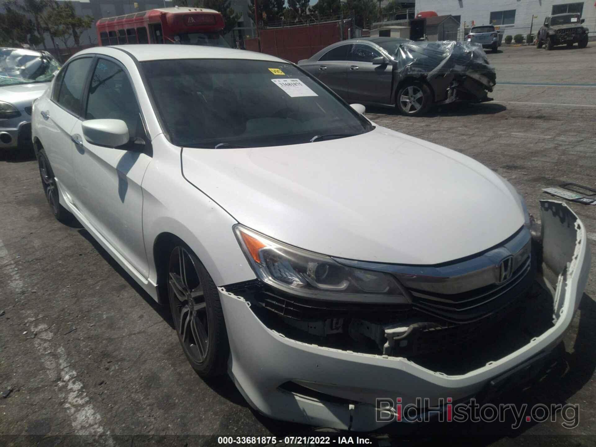 Photo 1HGCR2F52GA237578 - HONDA ACCORD SEDAN 2016