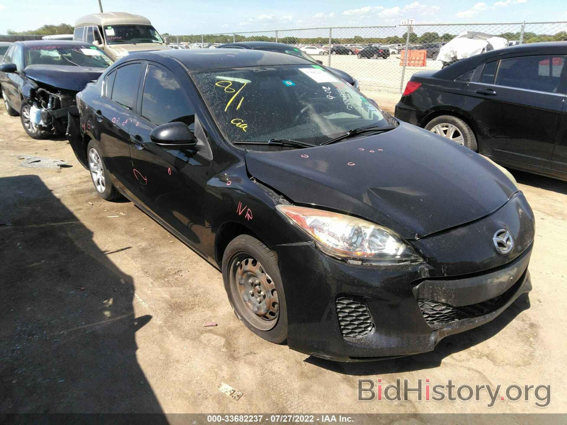 Photo JM1BL1TG7D1728851 - MAZDA MAZDA3 2013