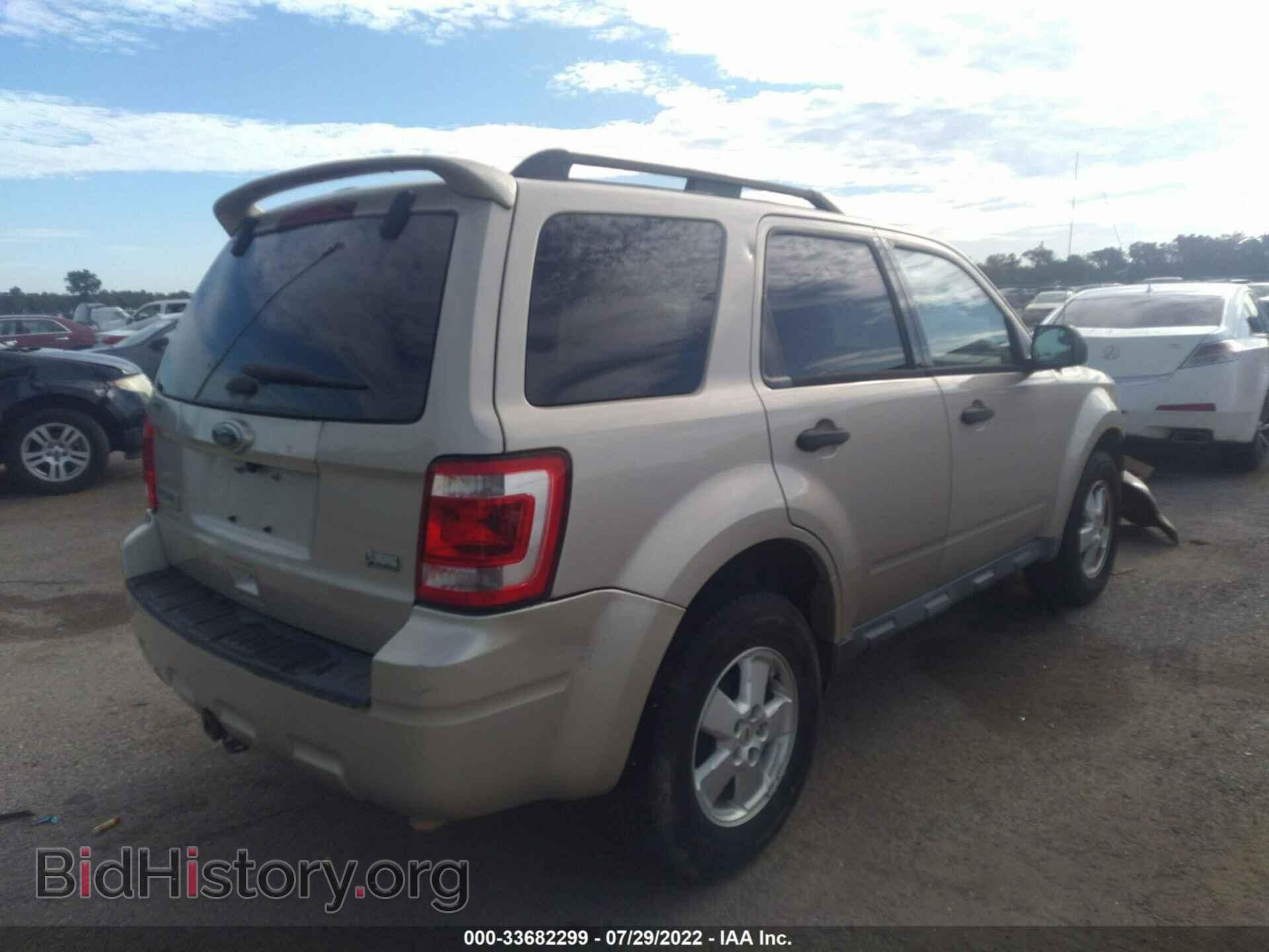 2012 FORD ESCAPE - VIN: 1FMCU0DG9CKB16116 - Фото 4