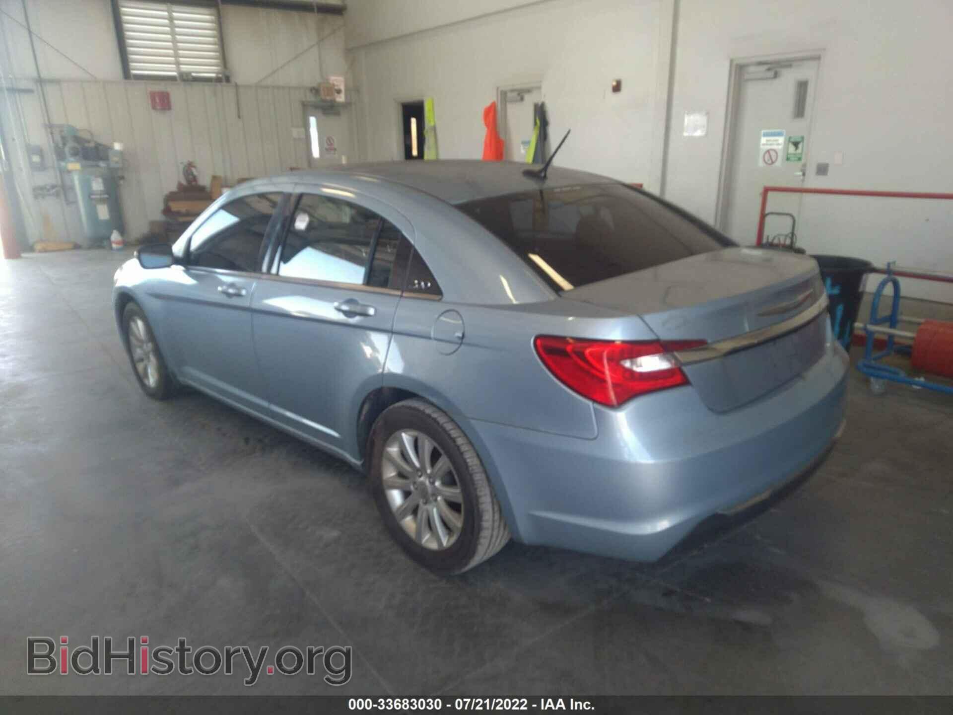 2012 CHRYSLER 200 - VIN: 1C3CCBBG9CN329186 - Фото 3