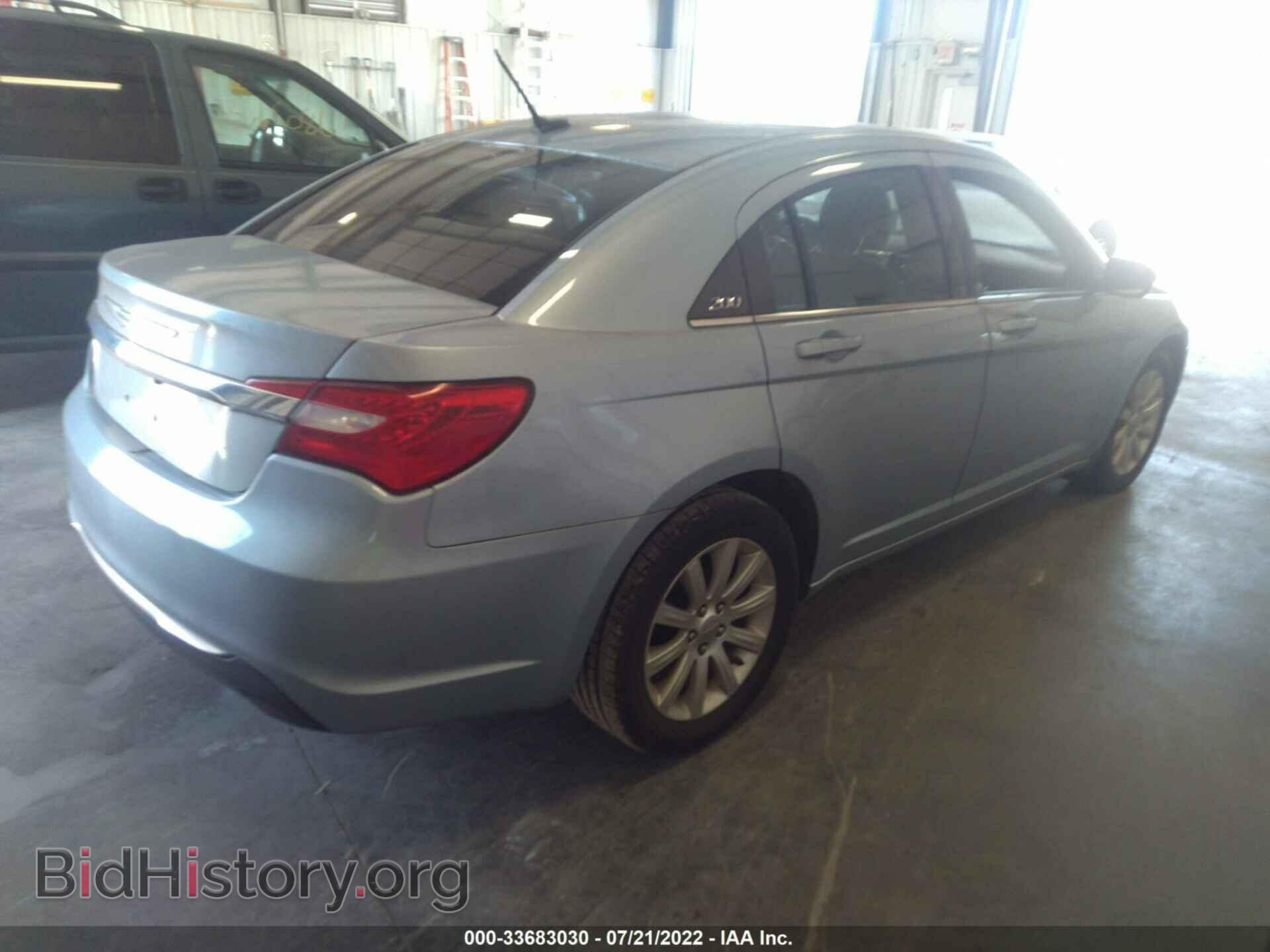 2012 CHRYSLER 200 - VIN: 1C3CCBBG9CN329186 - Фото 4