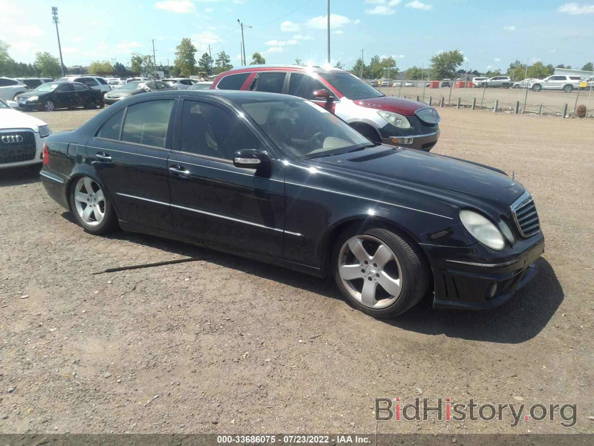 Photo WDBUF70J56A881782 - MERCEDES-BENZ E-CLASS 2006