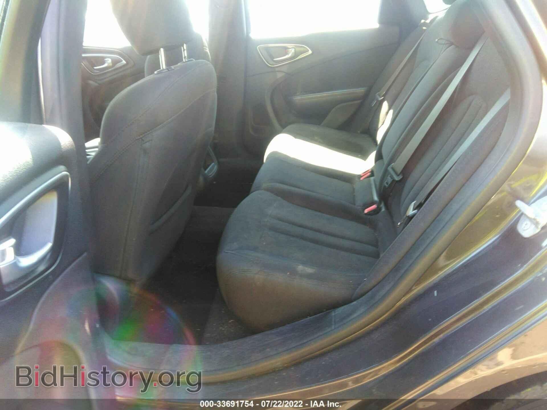 2016 CHRYSLER 200 - VIN: 1C3CCCAB5GN161029 - Photo 8