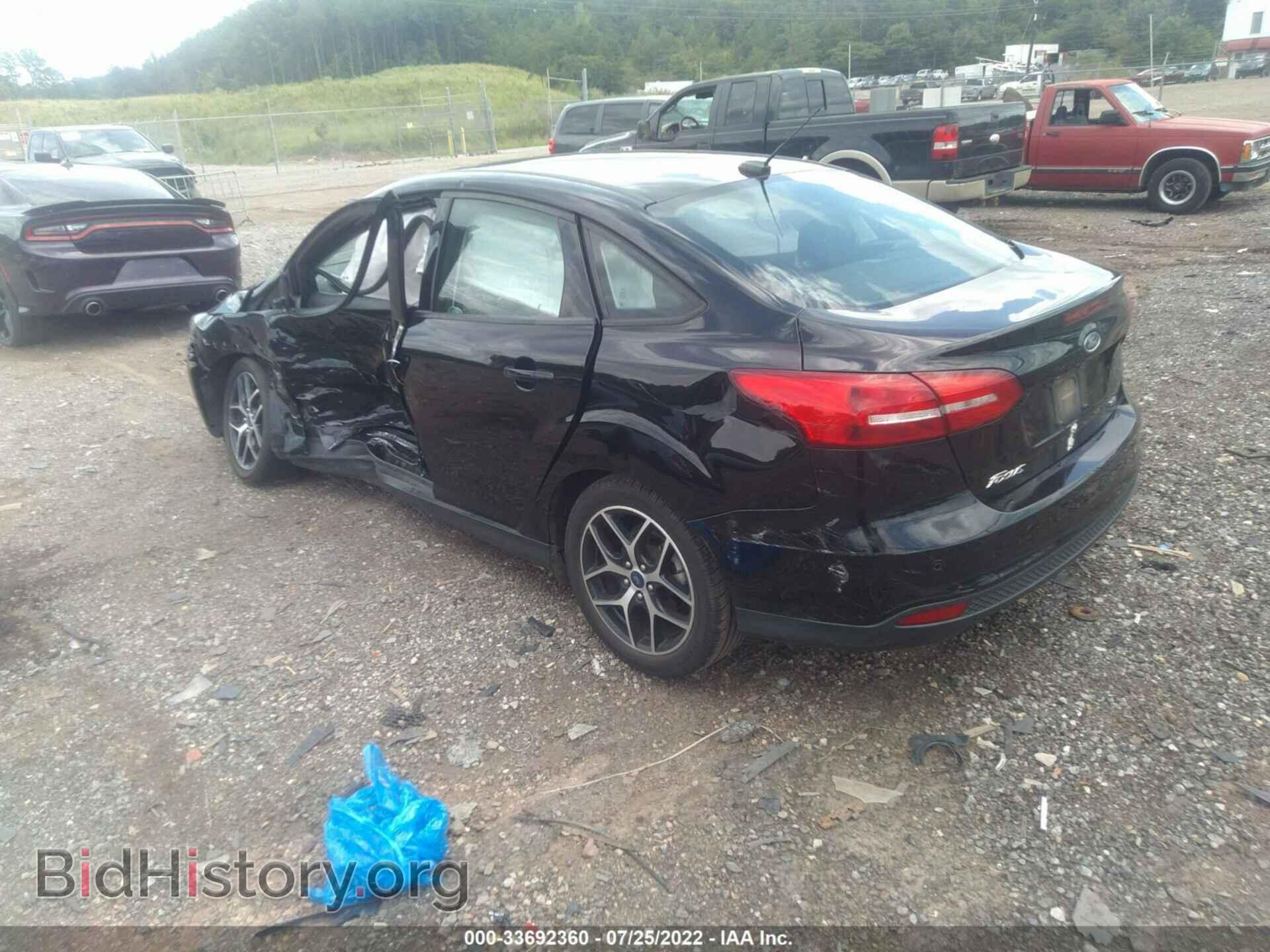 2017 FORD FOCUS - VIN: 1FADP3H27HL274459 - Фото 3