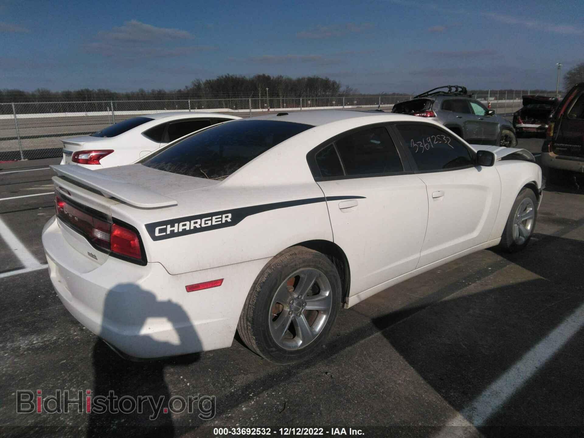 2011 DODGE CHARGER - VIN: 2B3CL3CG5BH590033 - Фото 4