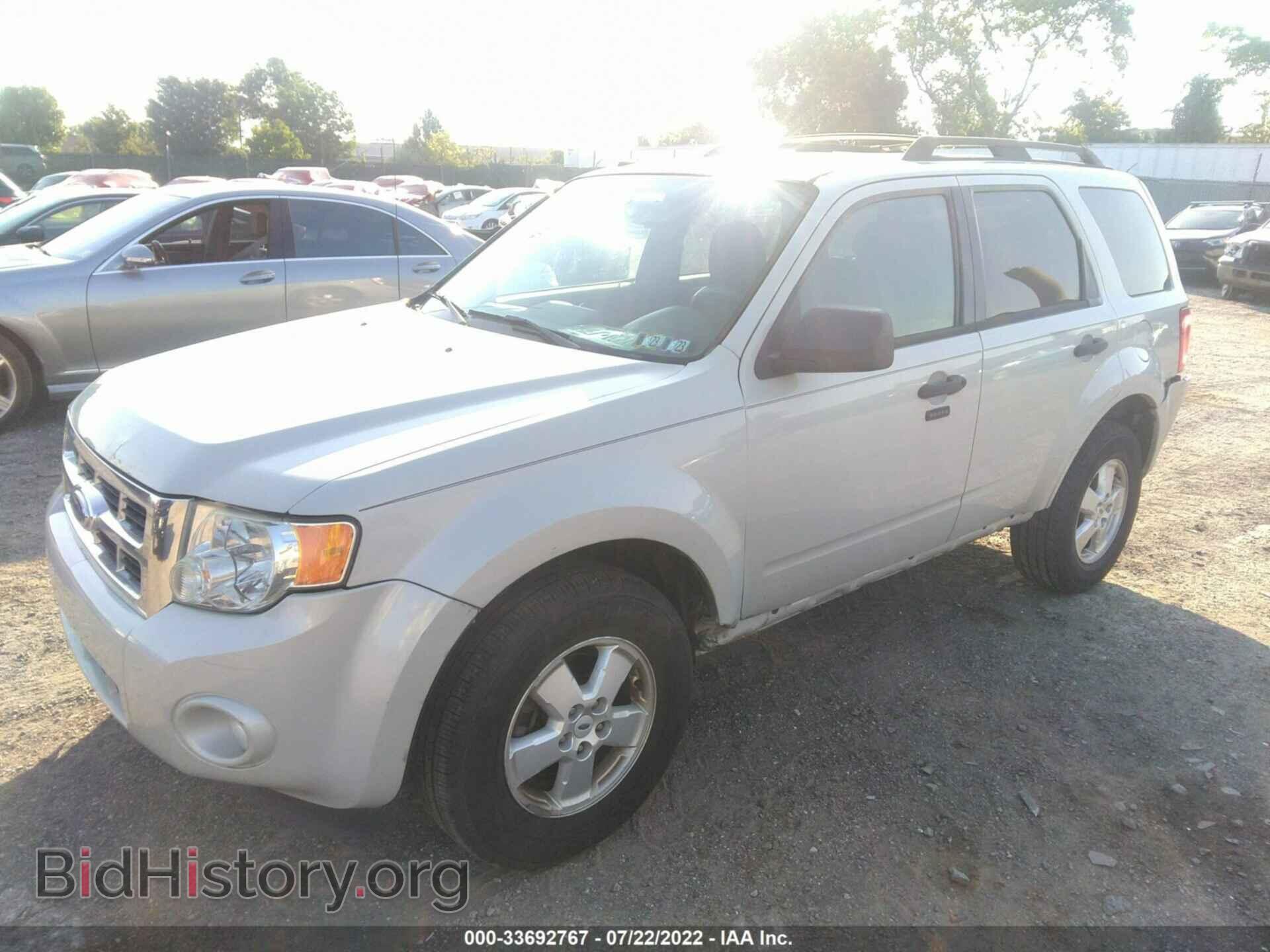 2009 FORD ESCAPE - VIN: 1FMCU03719KB21255 - Фото 2
