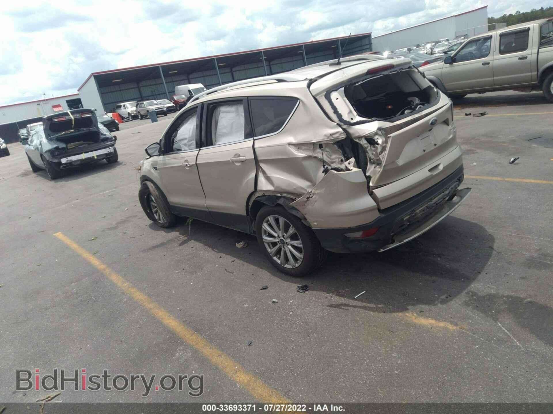 2017 FORD ESCAPE - VIN: 1FMCU0J94HUB91176 - Фото 3