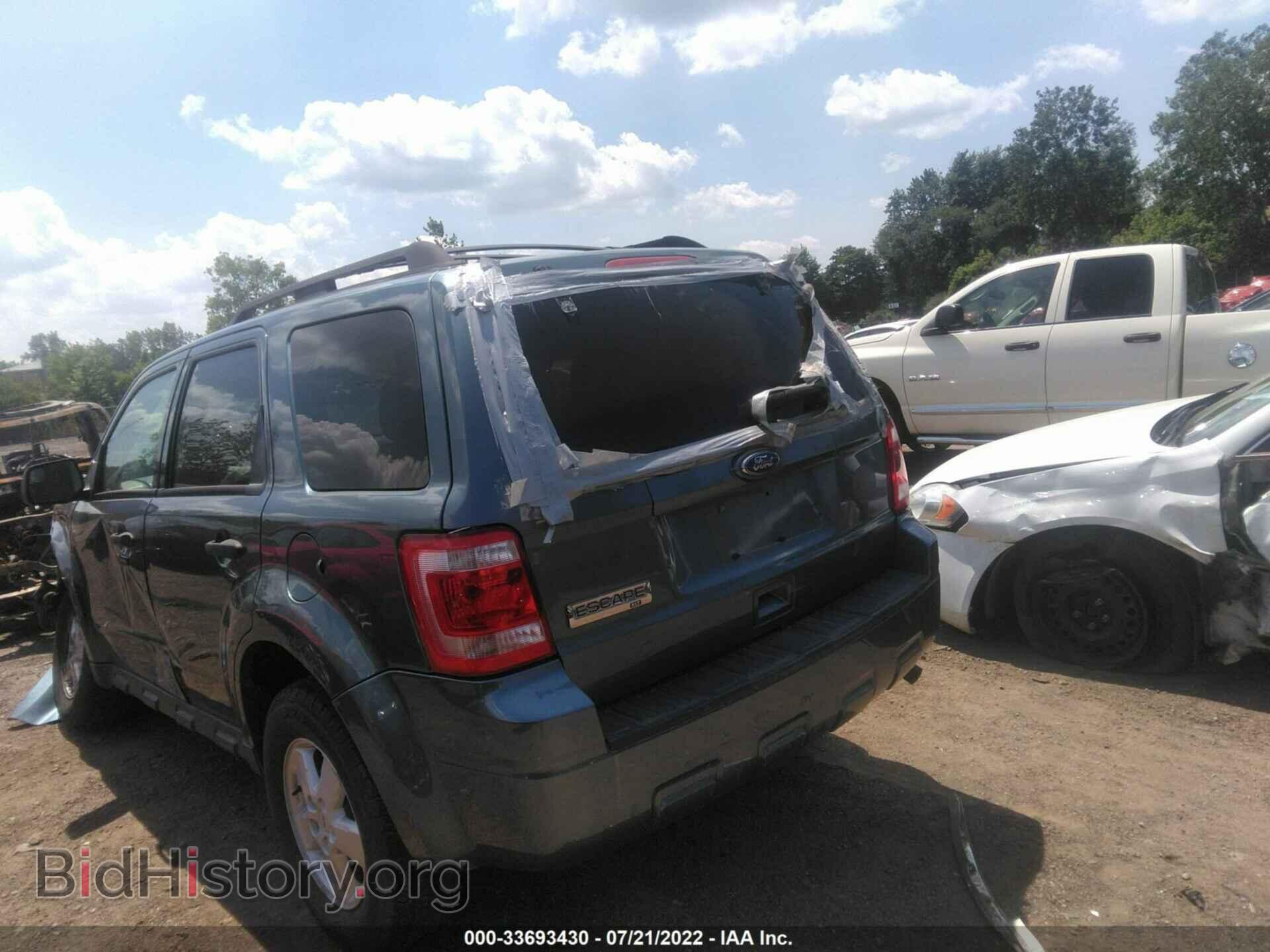 2010 Ford ESCAPE (VIN 1FMCU0D75AKC16355) — фото 3 из 11