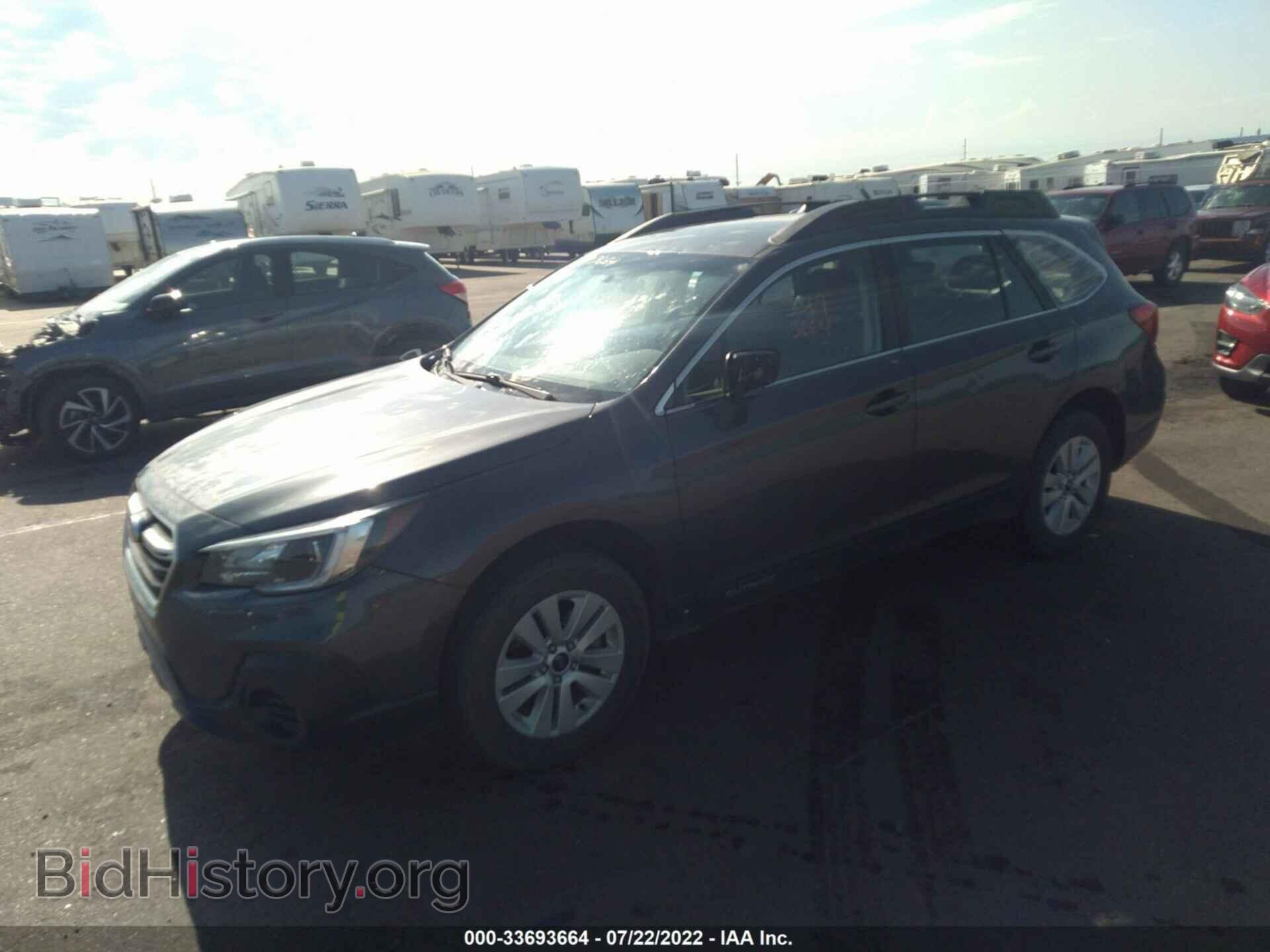 2018 SUBARU OUTBACK - VIN: 4S4BSAAC2J3243032 - Фото 2