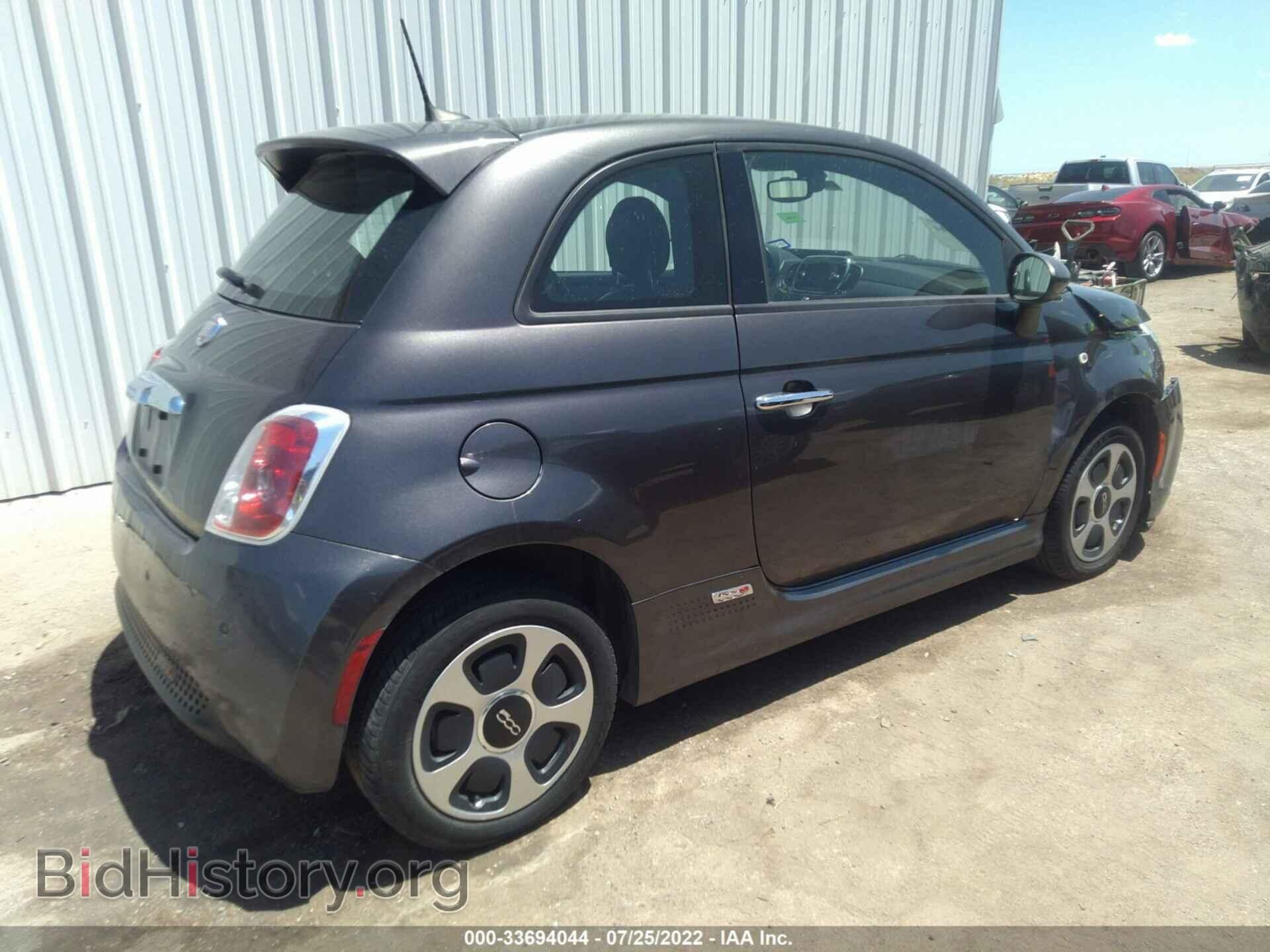 2017 FIAT 500E - VIN: 3C3CFFGE1HT643623 - Фото 4