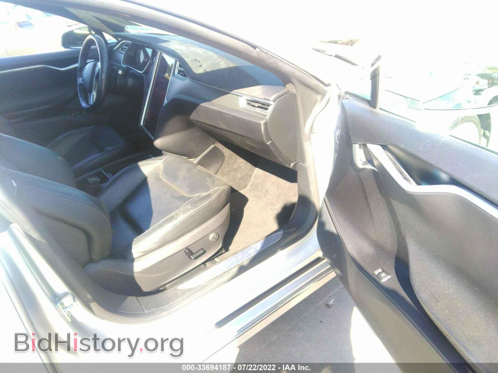 2016 TESLA MODEL S - VIN: 5YJSA1E22GF176629 - Фото 5